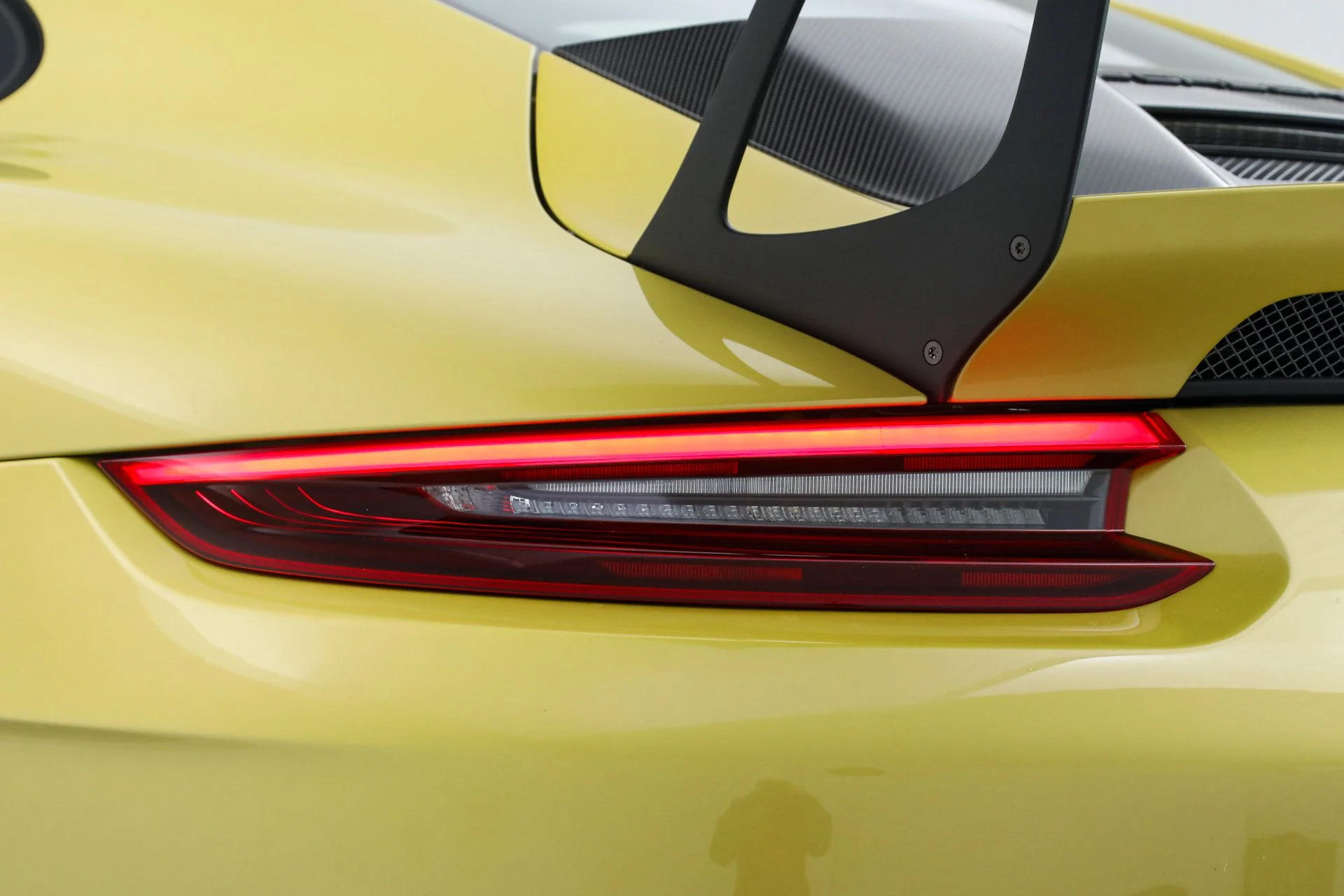 mph017_915063033_4d32828156602069b15bbad956da77fc_8087d4b46a