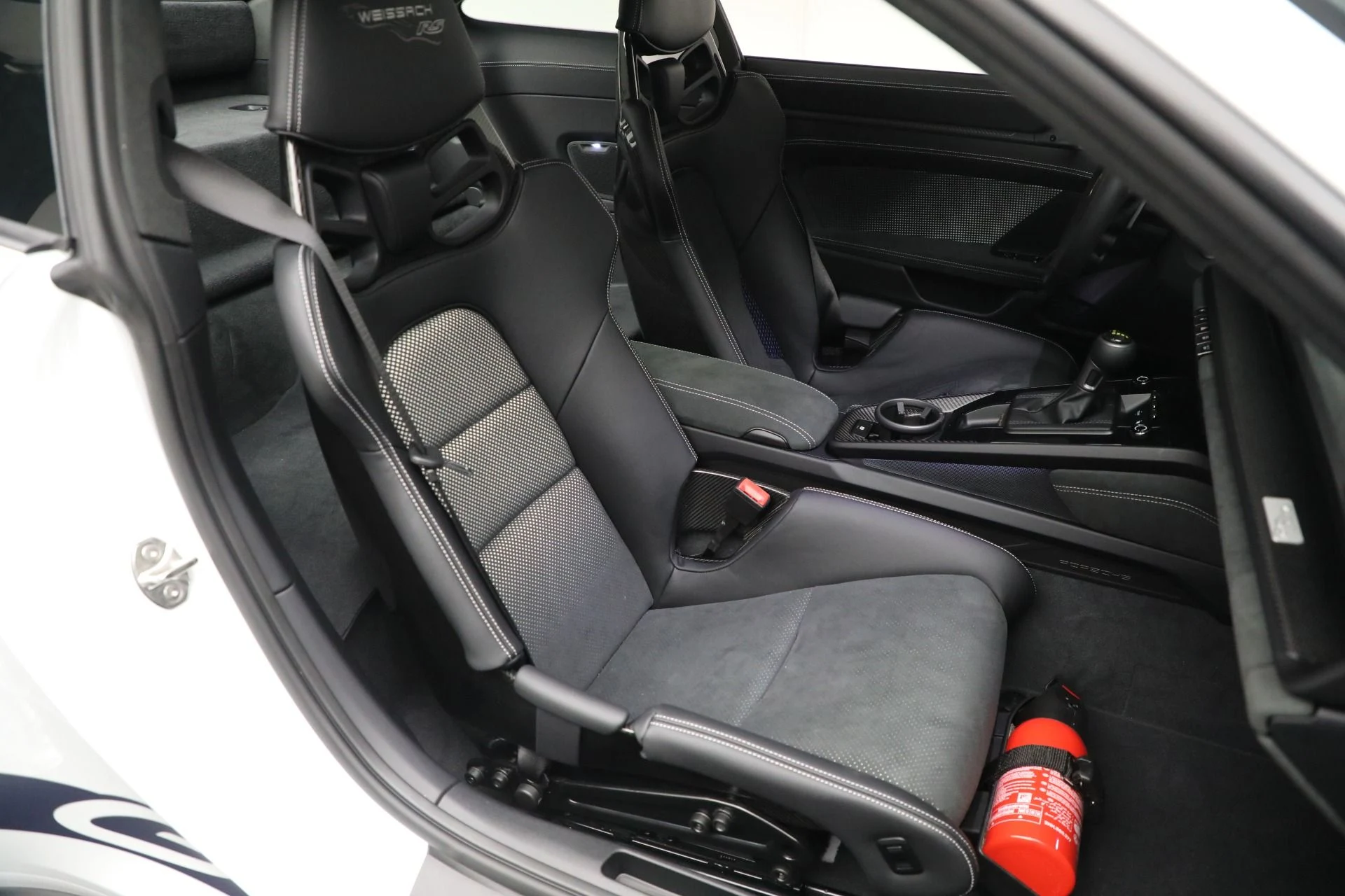 mph017_917257464_Used_2025_Porsche_911_GT_3_RS_1762987246_99c91dcc0b