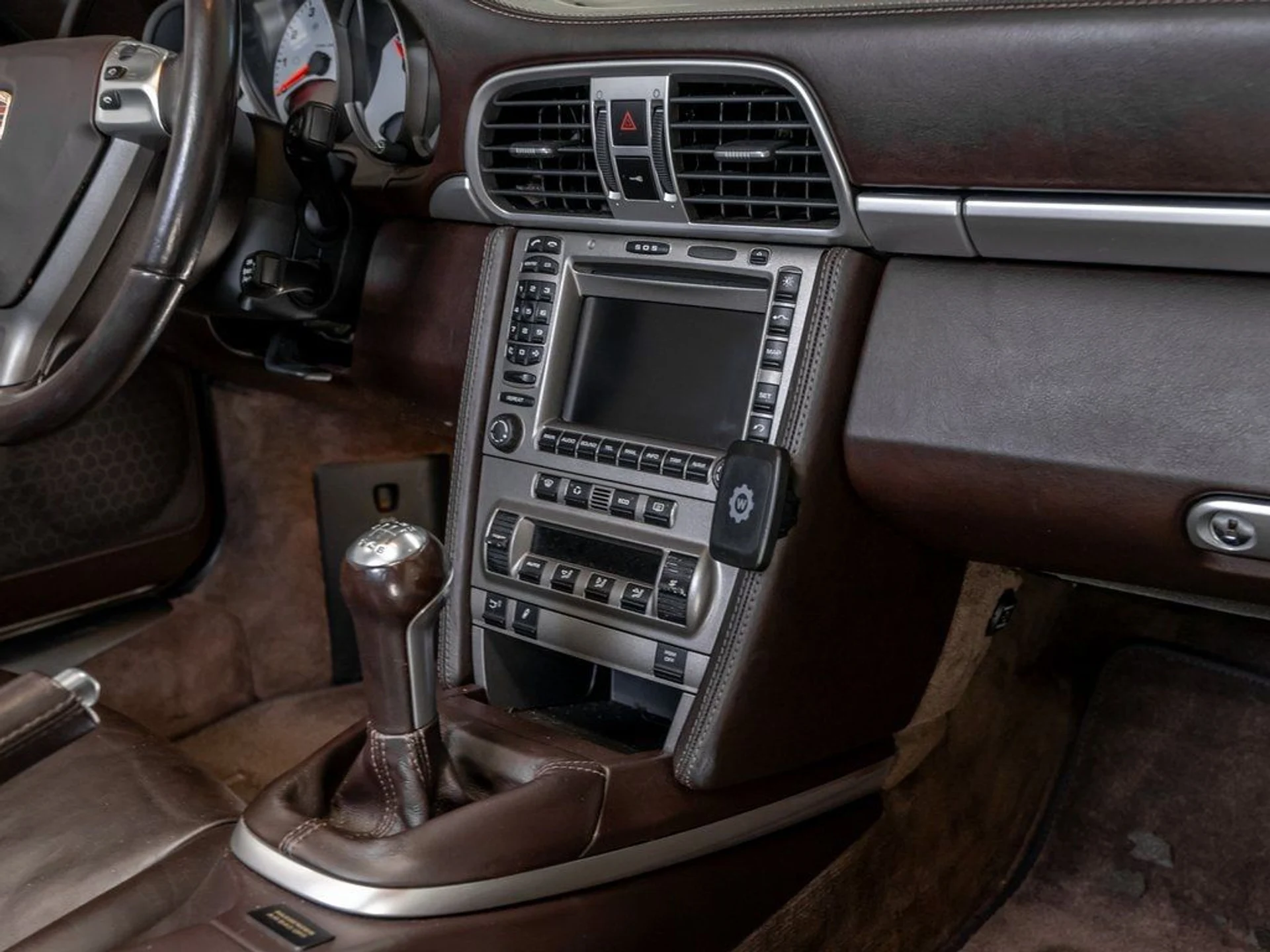 mph017_920841192_image_18_c1990a5cc7