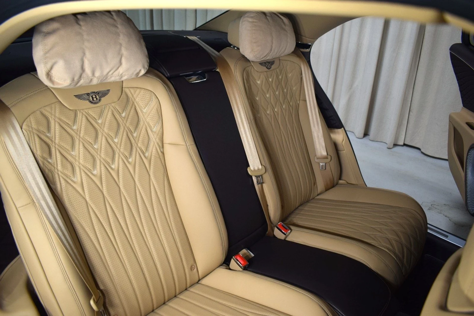 mph017_922011700_cf6d8aa84c4d862a361a491fba3b18eax_4f55fb96a6