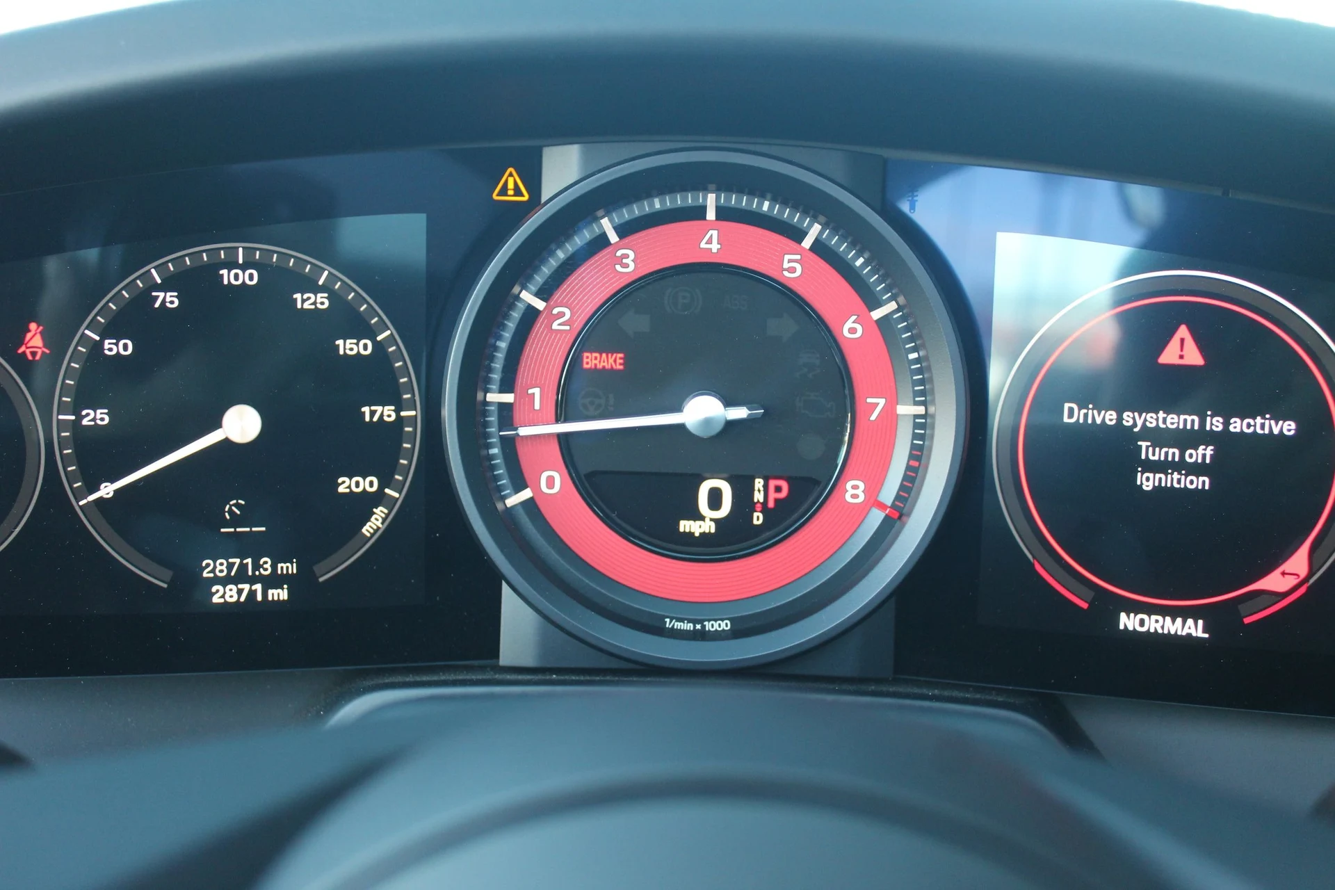 mph017_922774758_0d7638b843ac9766de4860fc0aa74a3dx_0510de4266