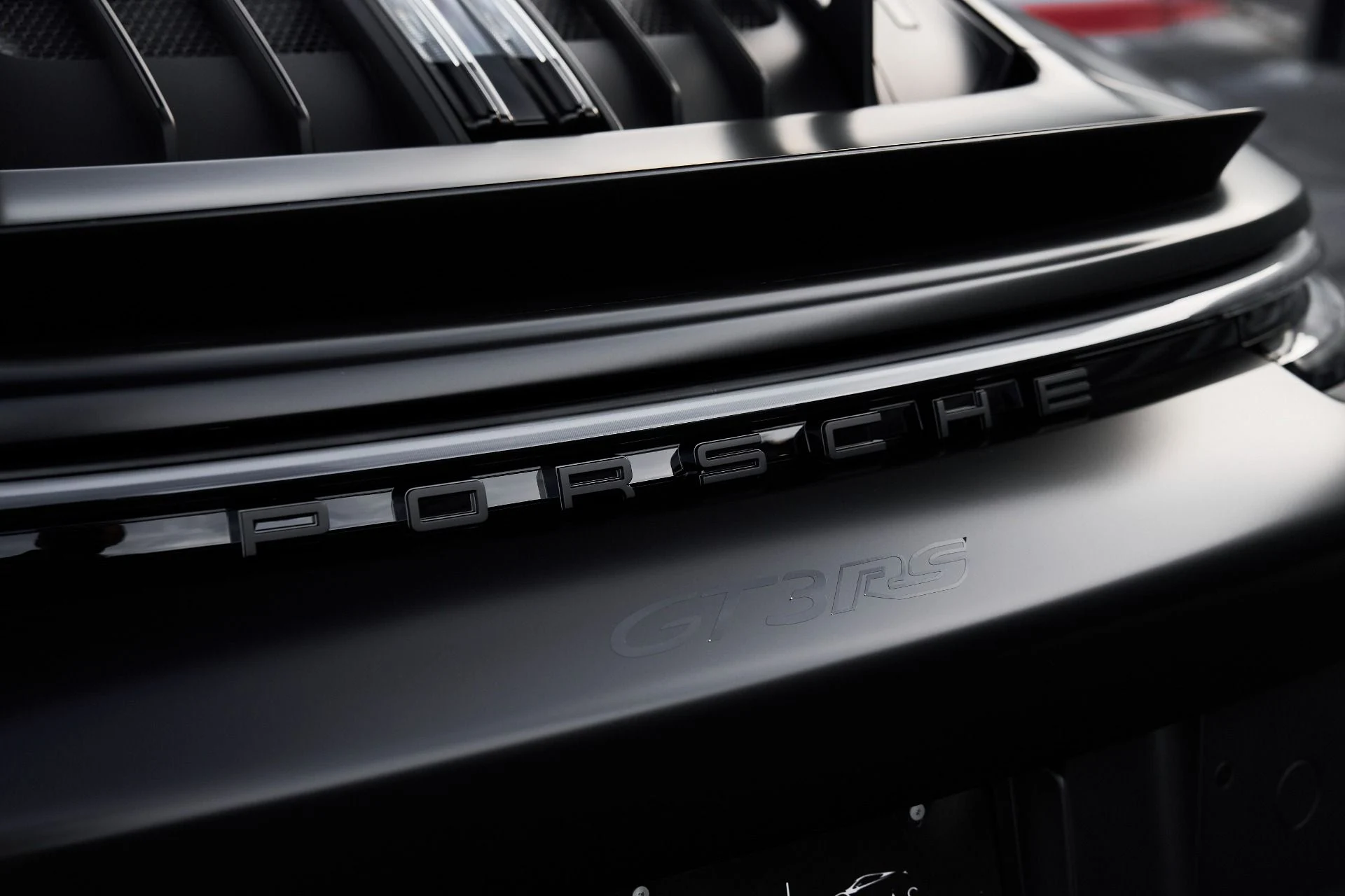 mph017_9232308_Used_2025_Porsche_911_GT_3_RS_1762914444_8edaf95818