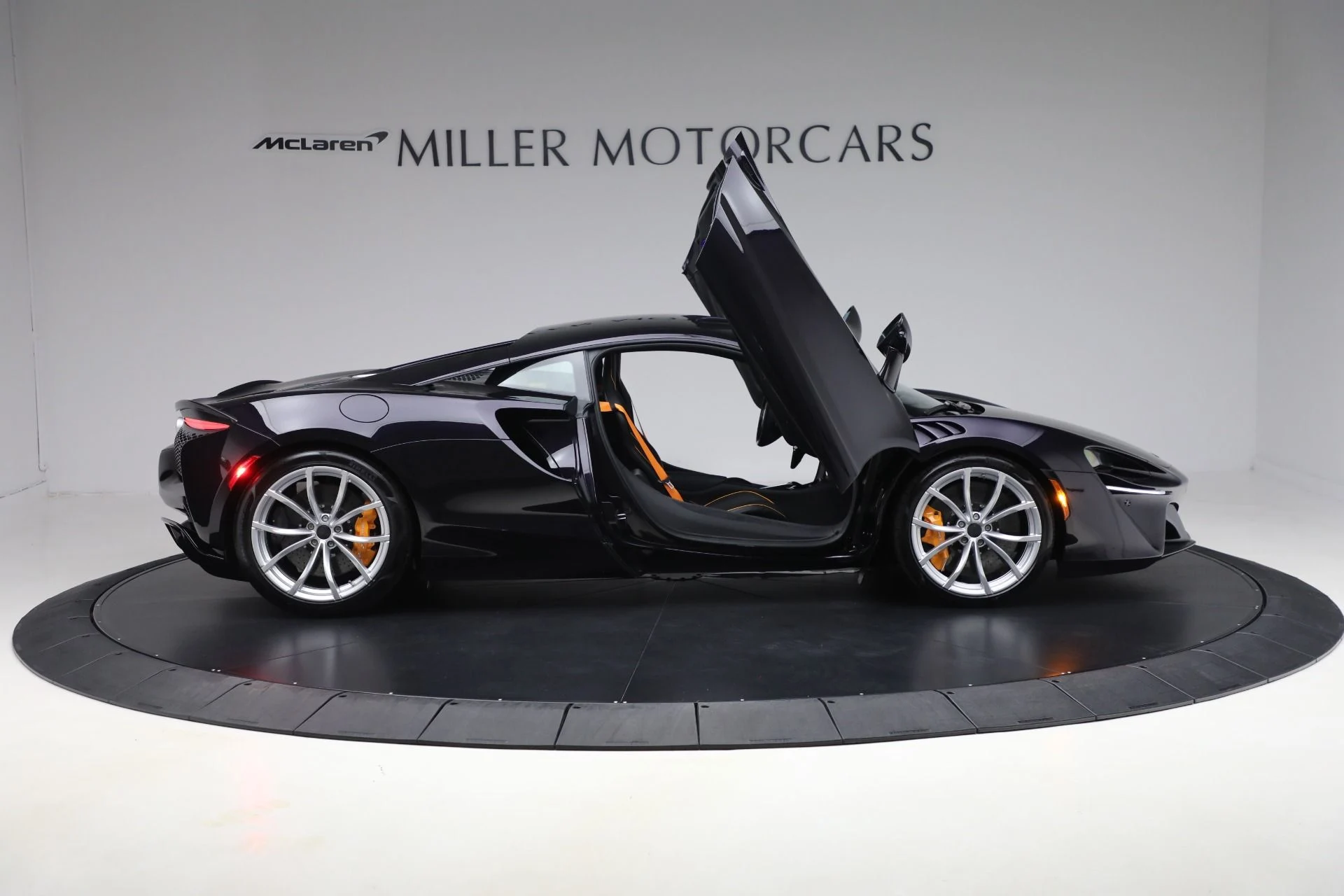mph017_923778849_New_2025_Mc_Laren_Artura_Tech_Lux_c6998fea12