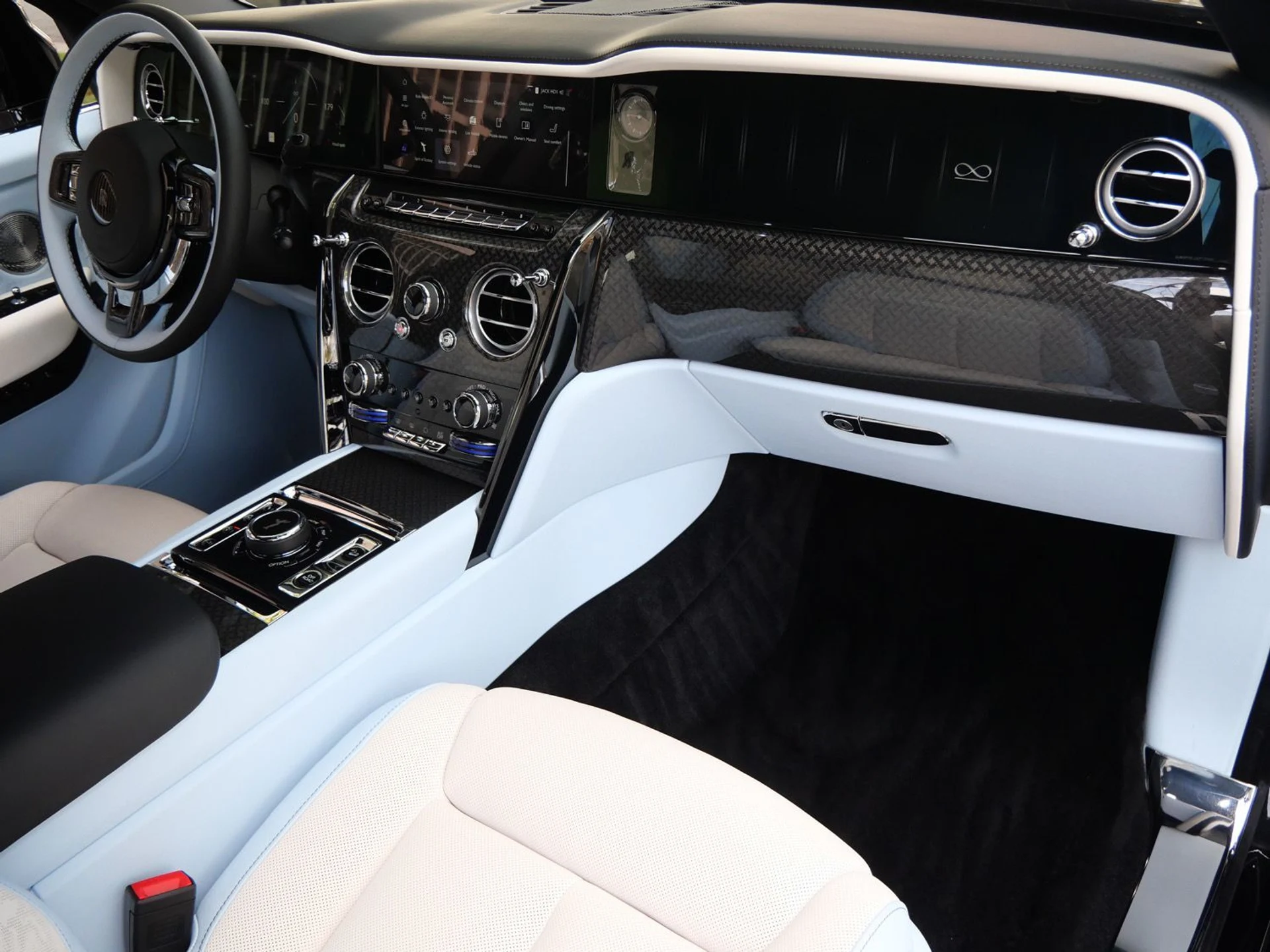 mph017_925712246_c0048cfa153ae440011154260c295ba2x_5df5925a90