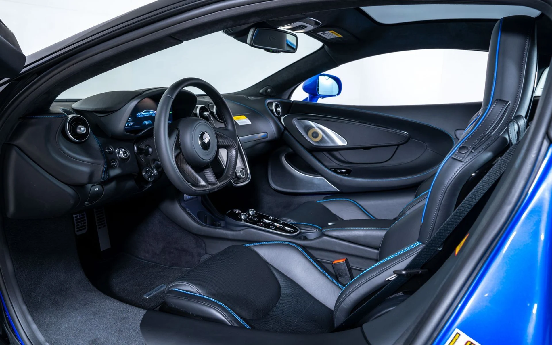 mph017_92997795_44d7dc021095dc4dd4f85c2d77bcc8eax_68e0451955