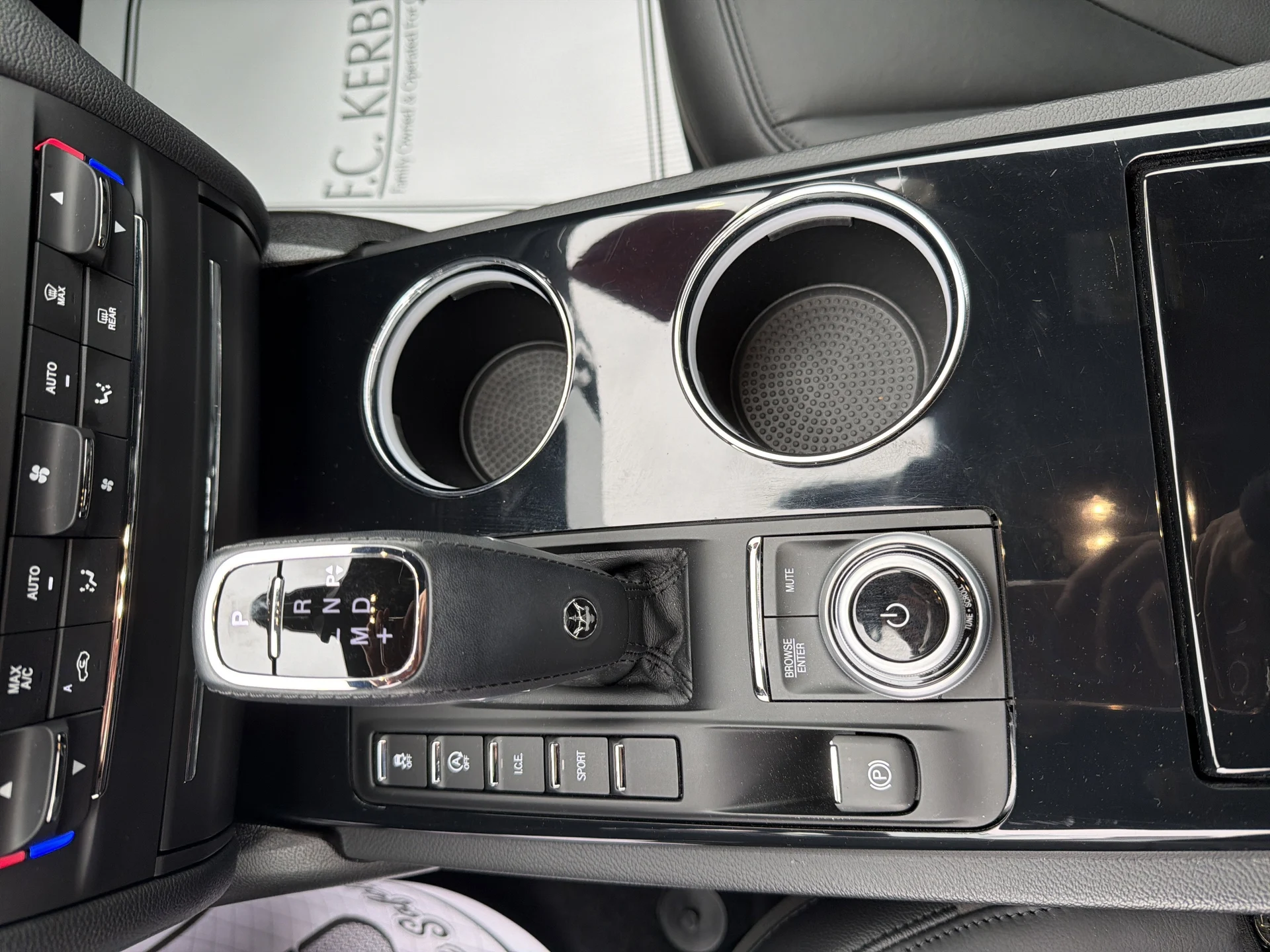 mph017_931545661_18_616f46c47a