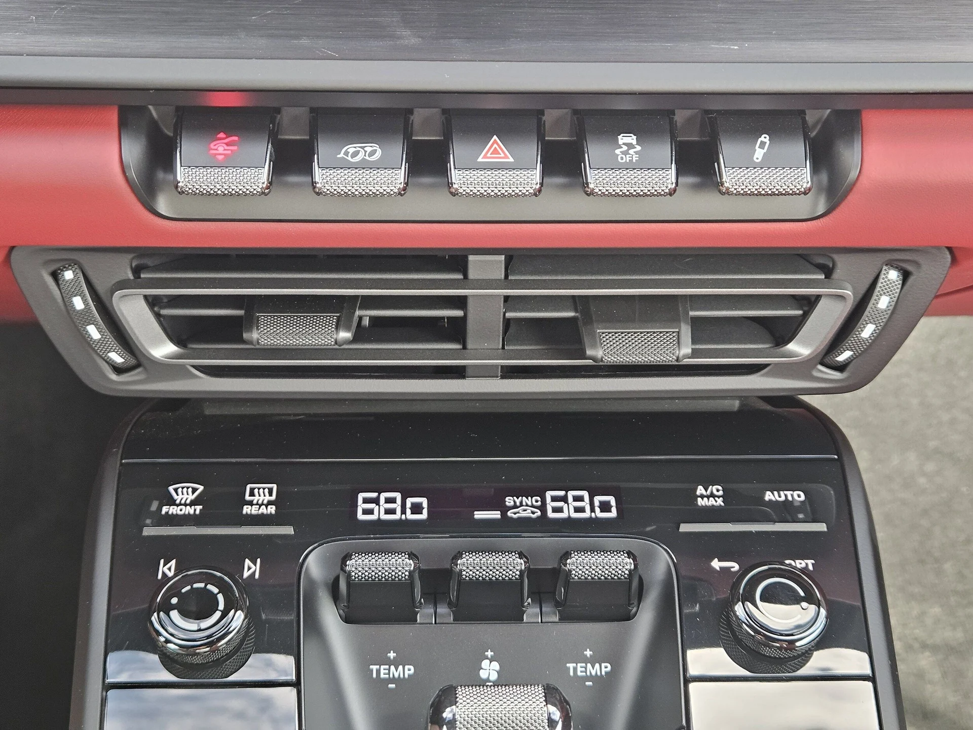 mph017_93348665_7f8f02bfa54284bc8cbe51995b5e57f8x_b69cef5f16