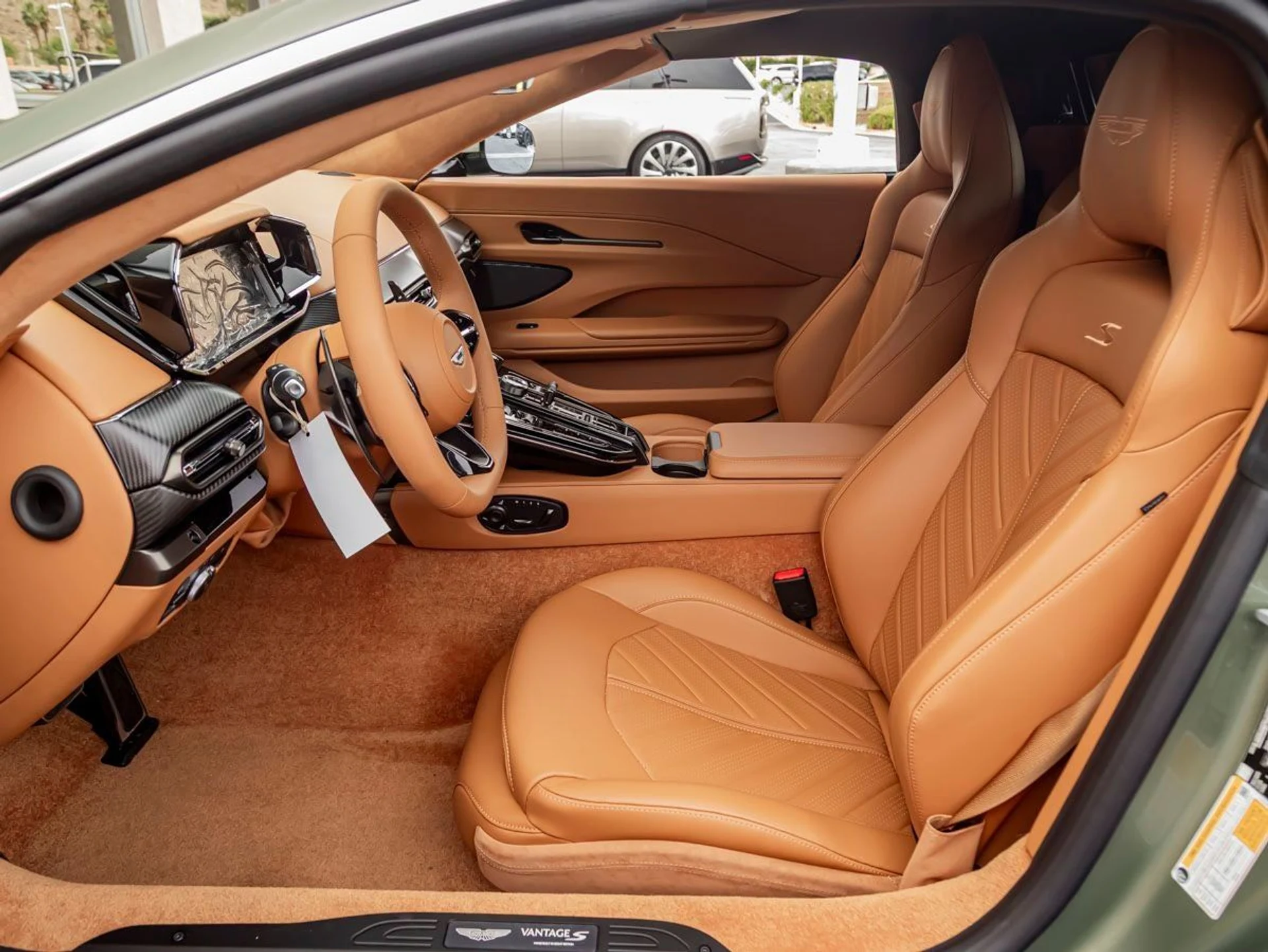 mph017_935700807_18_a628c211f4