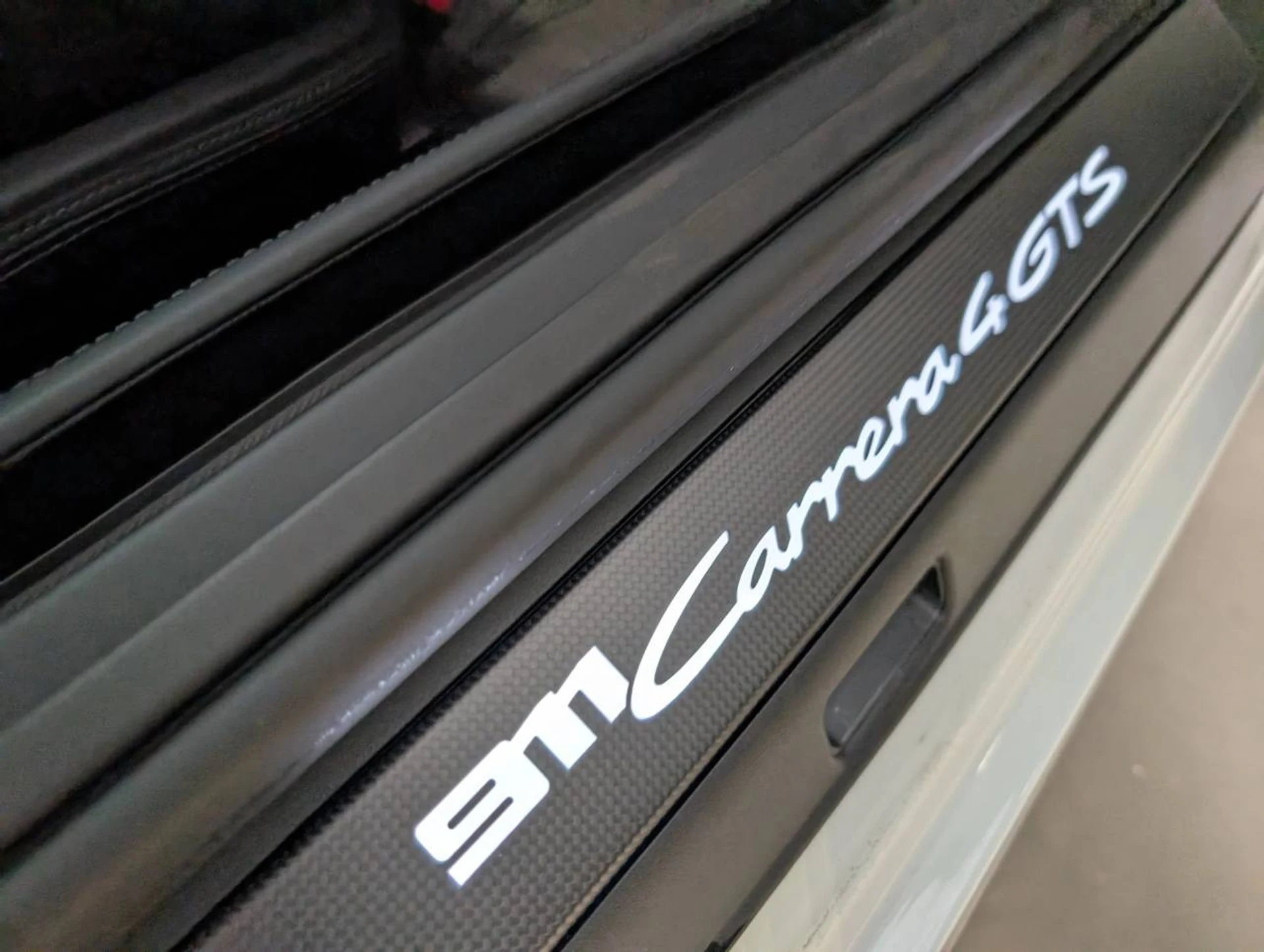 mph017_937702323_57cfc34f03f279c8ec2b3a6044120397x_9175a3c41f