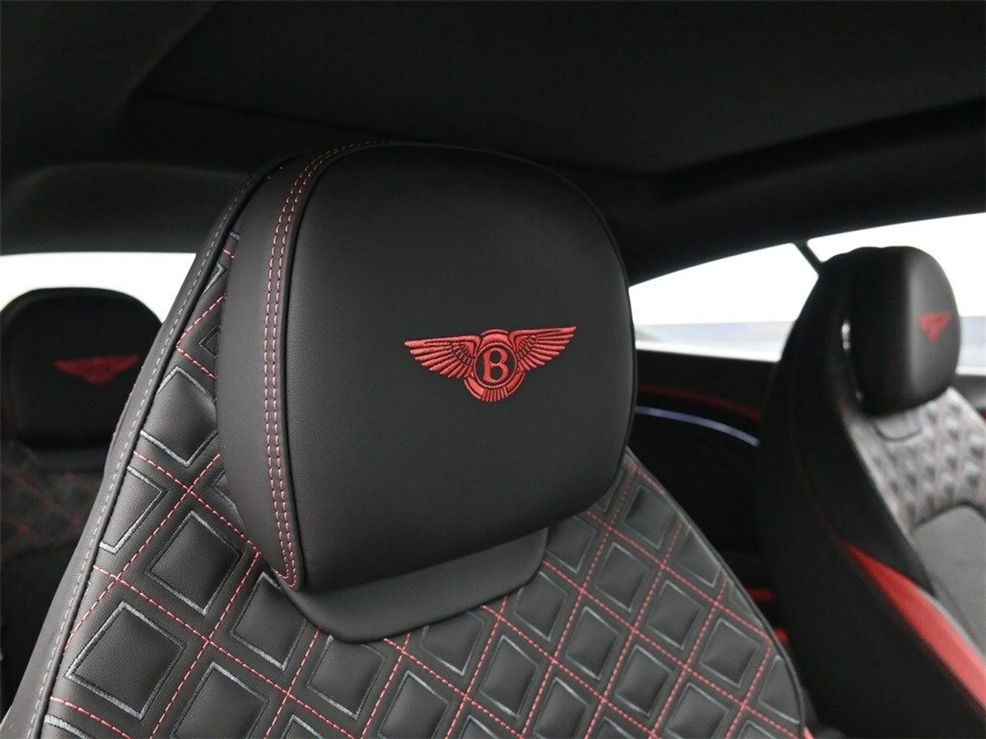 mph017_938423154_2c3c13993e6ecc17d1b1608a1e694f87x_ee445aefc9