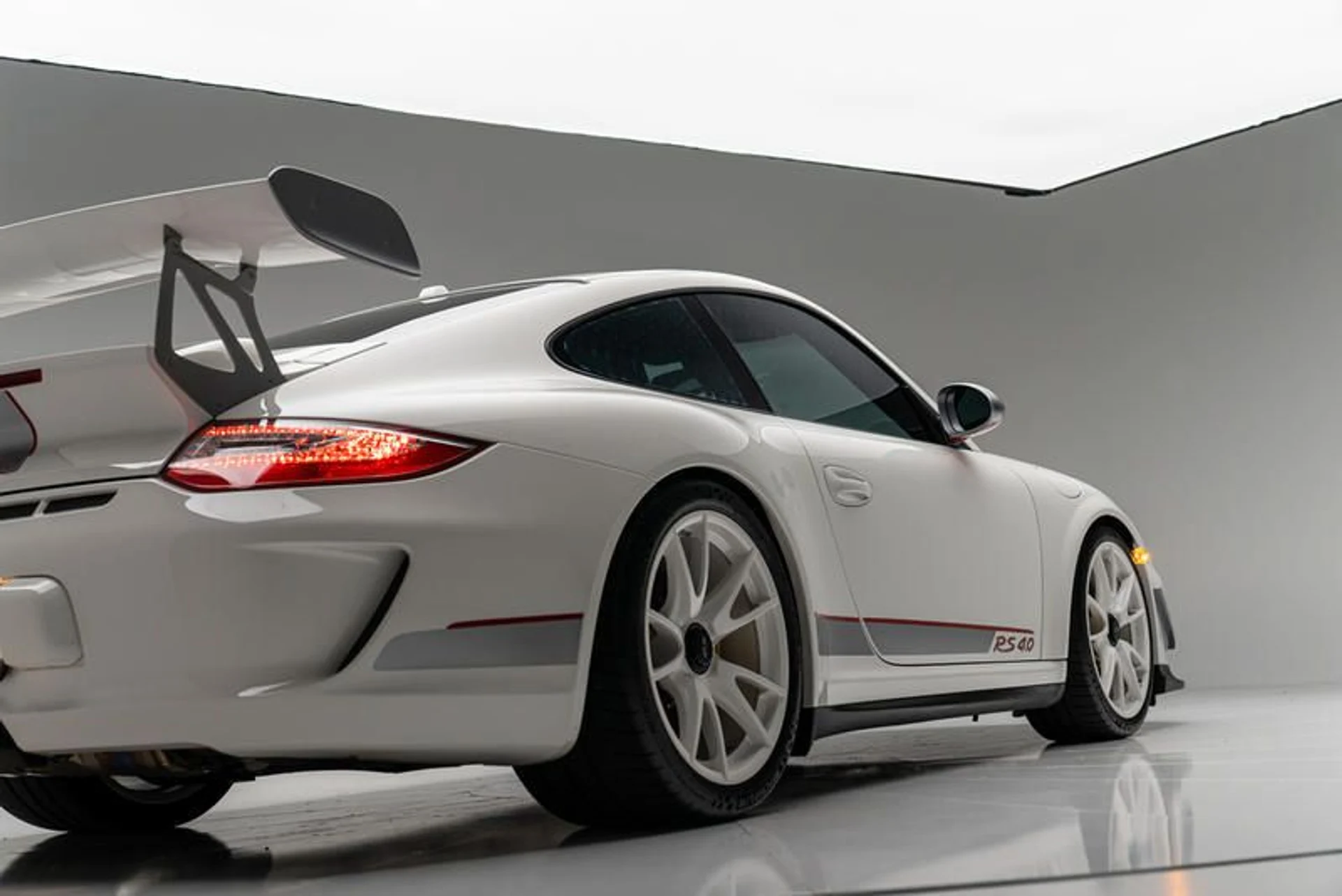 mph017_953440192_57678832_D8_F9_4_C79_9_FB_9_422_F3_E11_AA_97_e088787786