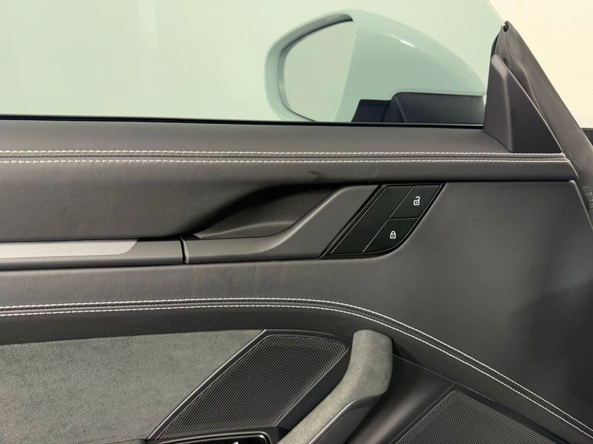 mph017_956231103_2q_Sr_Q4_Wk_Wel_R9k_Xrq_J1_Mshmadt_E_27b9b901a9