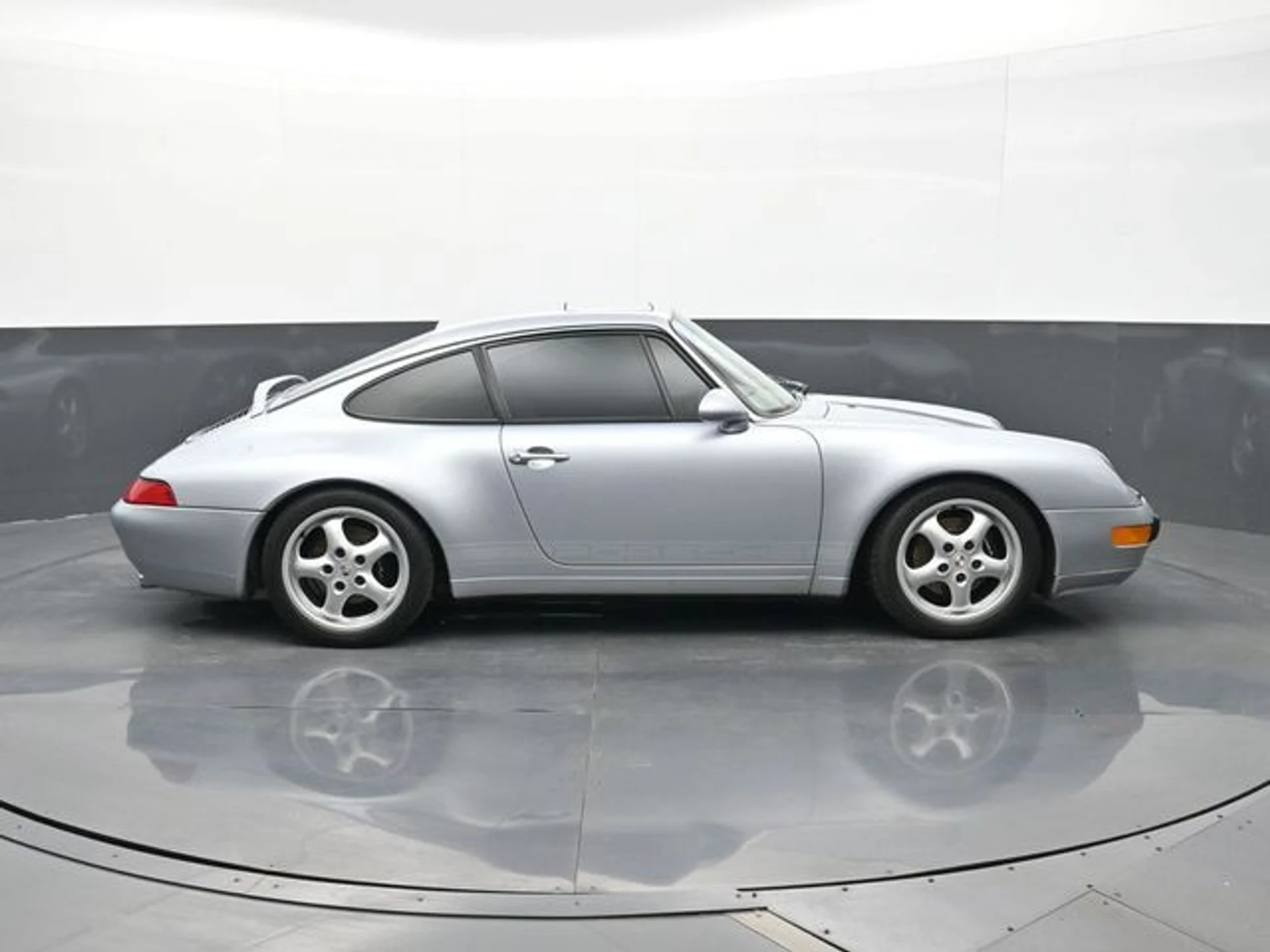 mph017_957321383_5c94d376651d916fe8cbe70d2d41e823x_ecd4b5f327