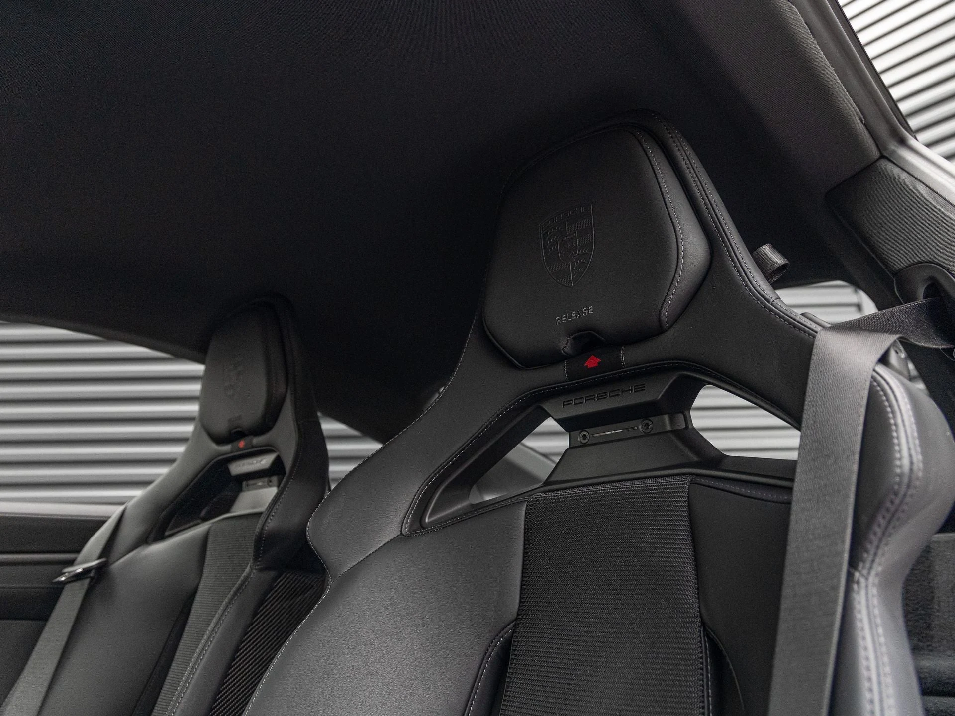 mph017_957527453_18_b9c875278d