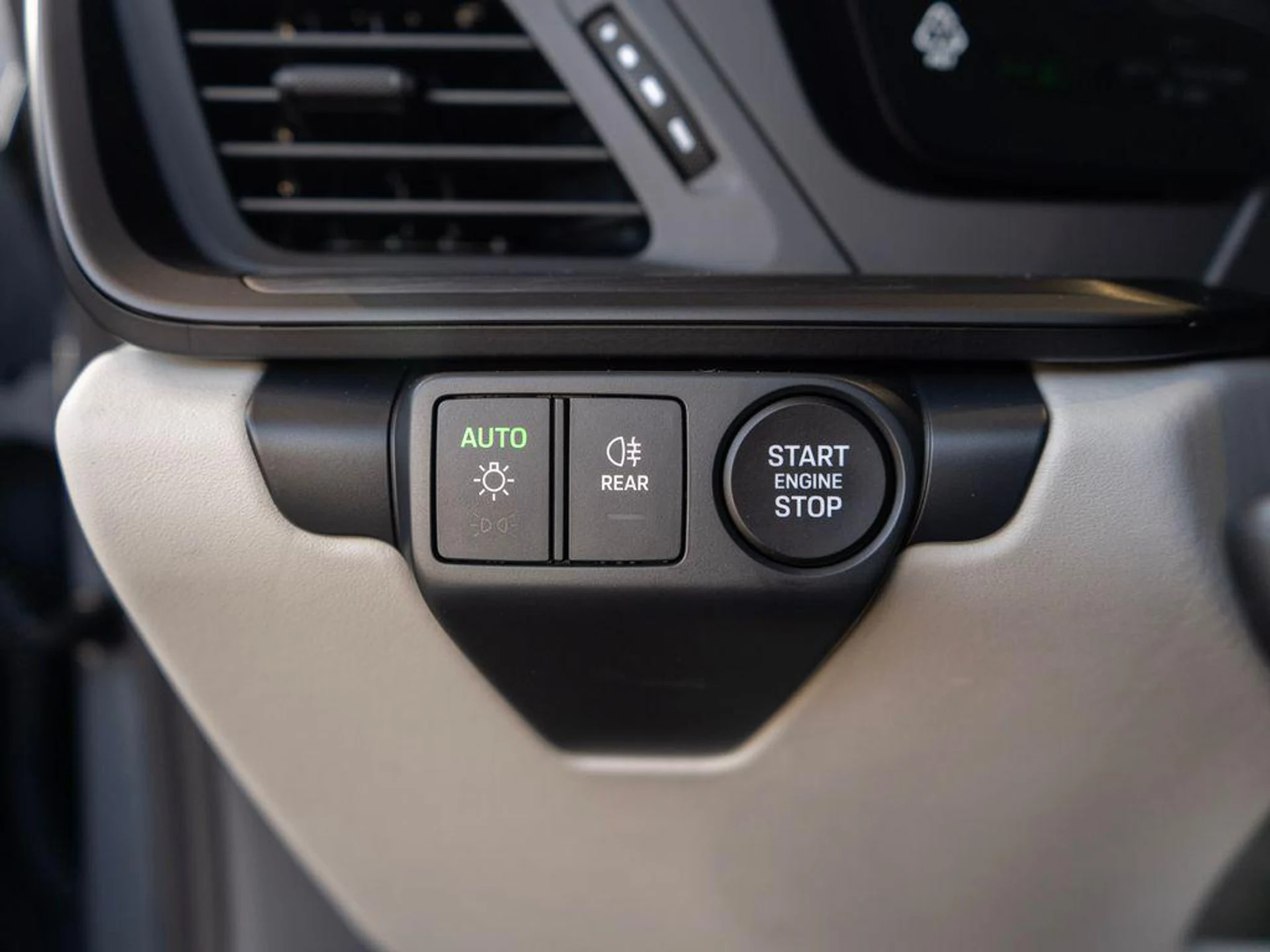 mph017_964855184_X4_Uu_Yyb_Bs_GS_8x_V_Zpi3_B4_r_ZJ_8_Pw_054aa4937a