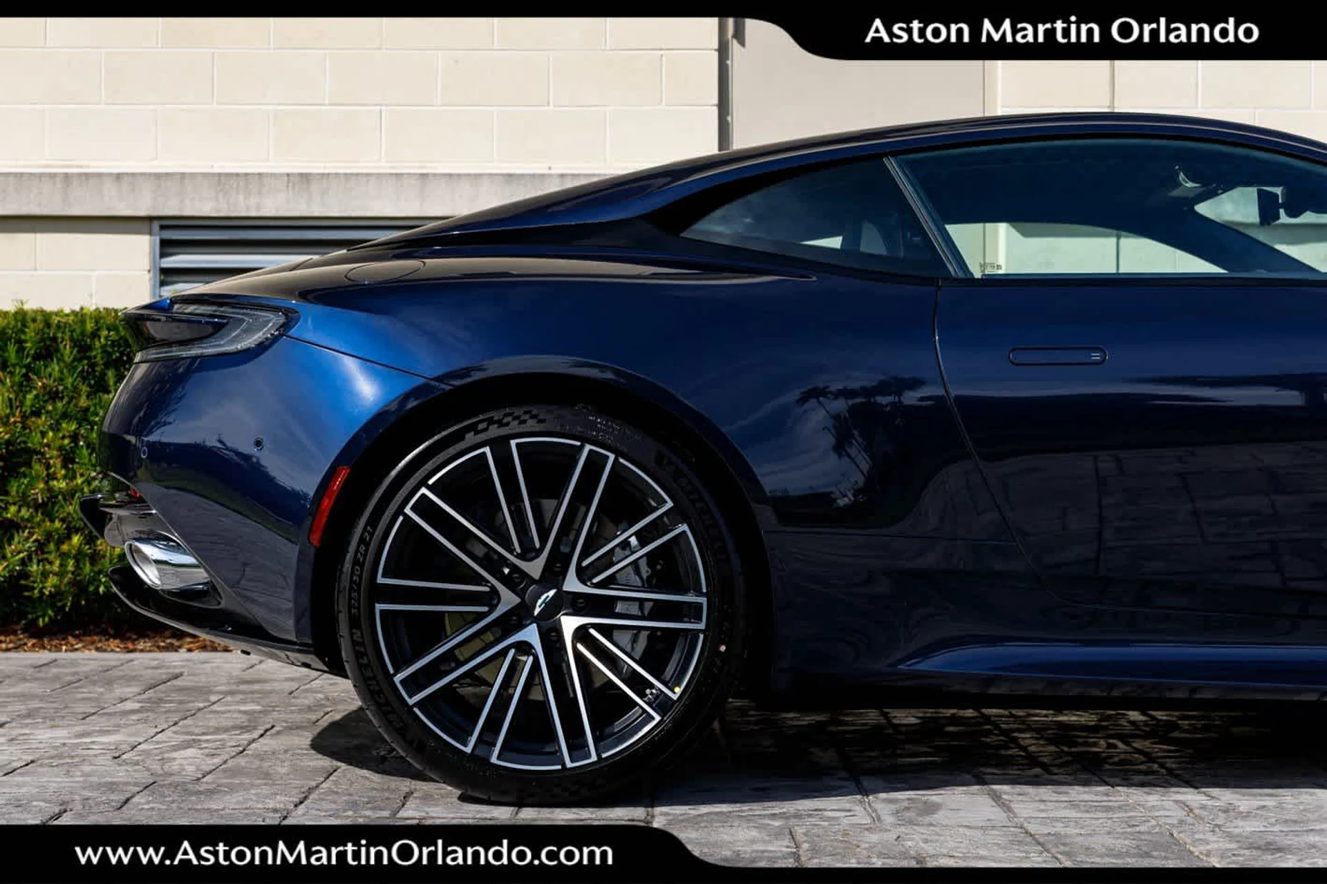 mph017_965988471_18_6647b15021