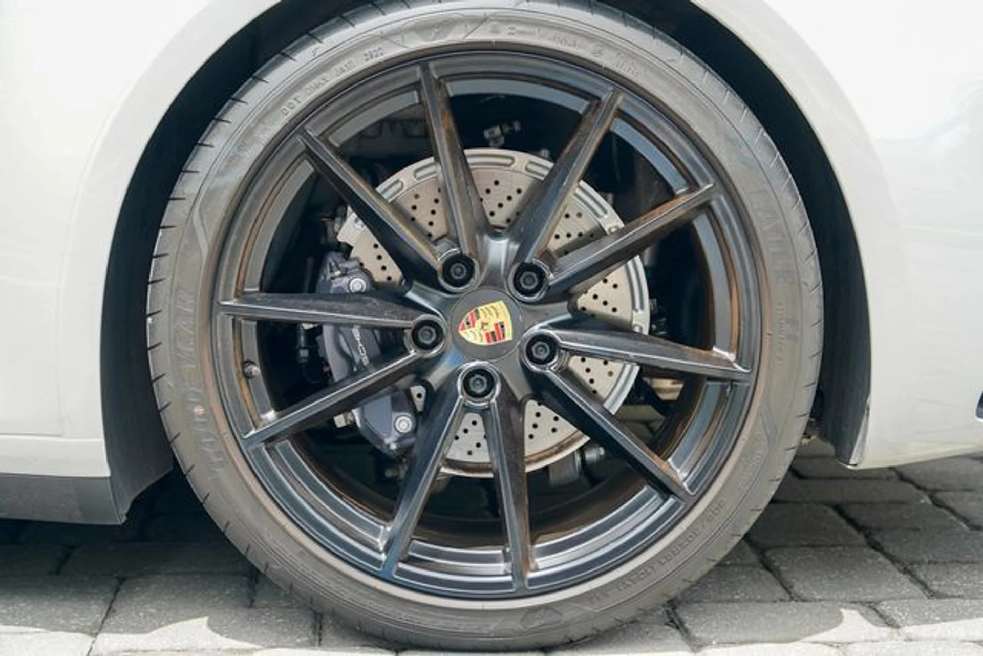 mph017_966187075_23009074_18_98b3b4b3ac