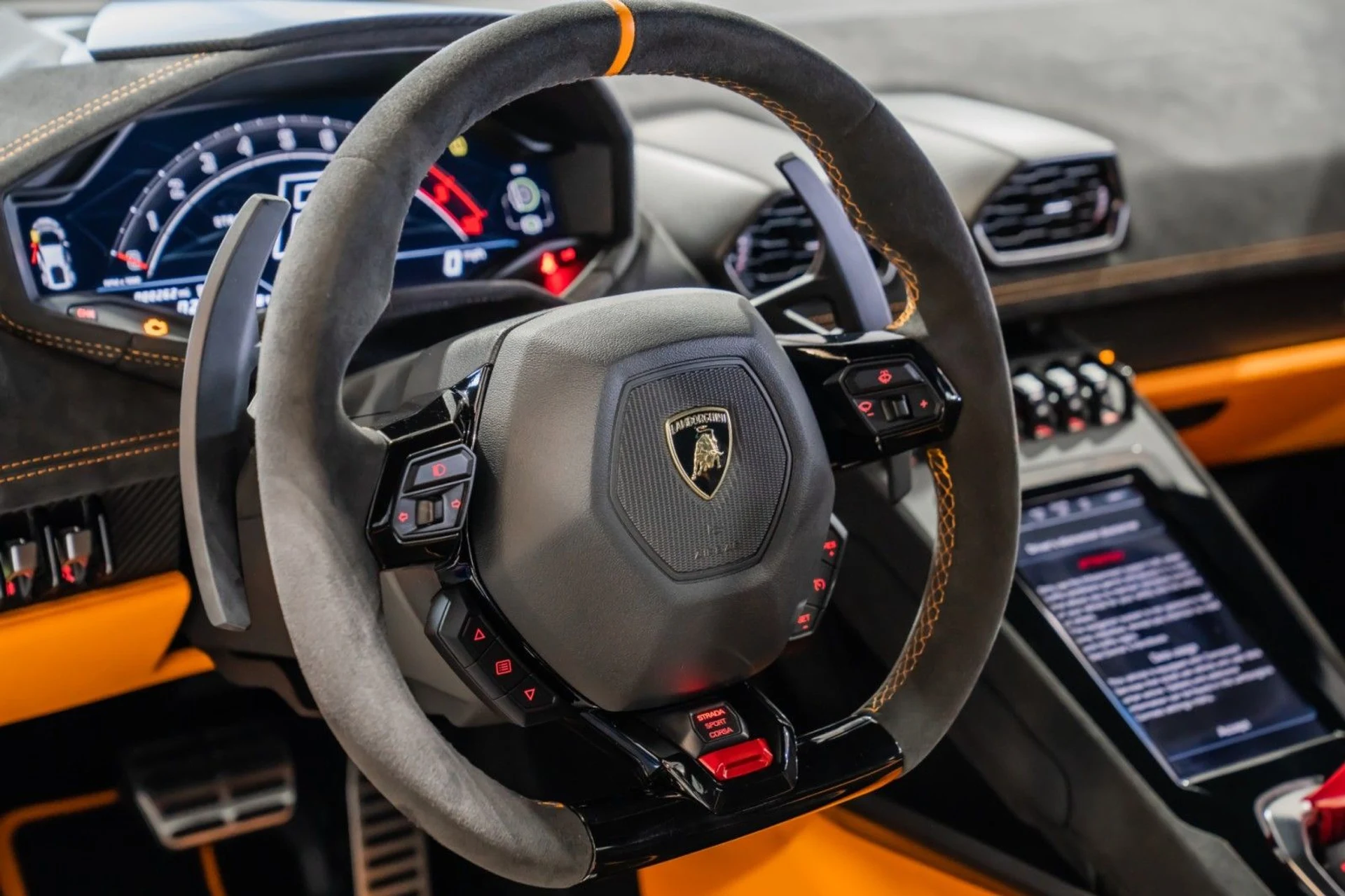 mph017_967312444_b_Q_63d0602164