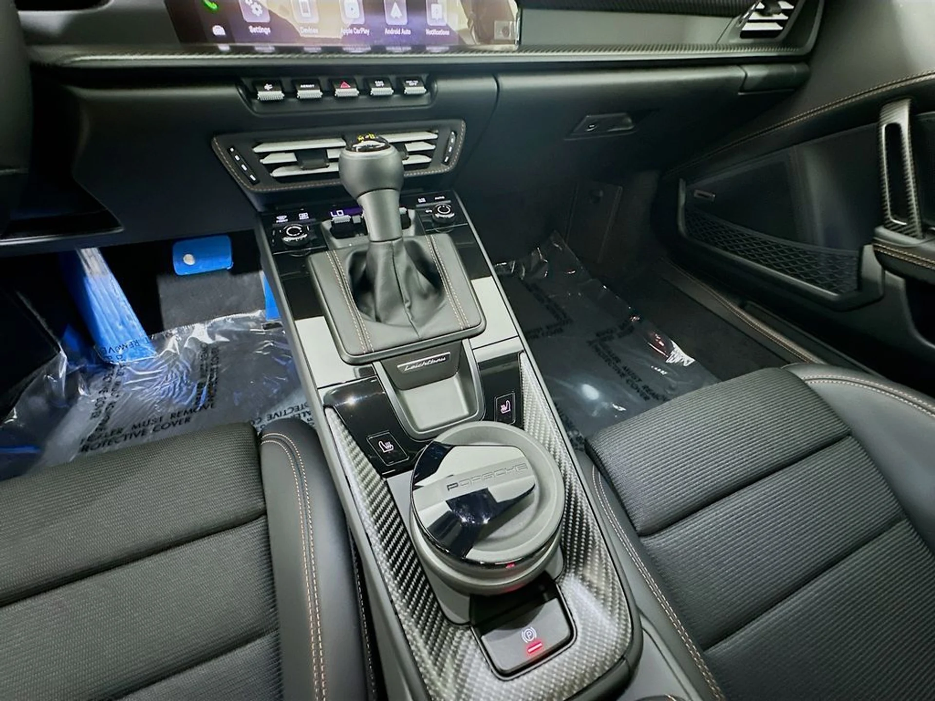 mph017_968855312_a008bc16107b4a766739d3d9c68767efx_65586c5637