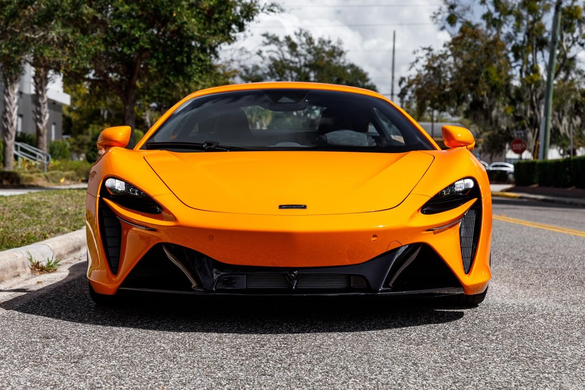 mph017_971989678_656_p18_l_10e8d7602b