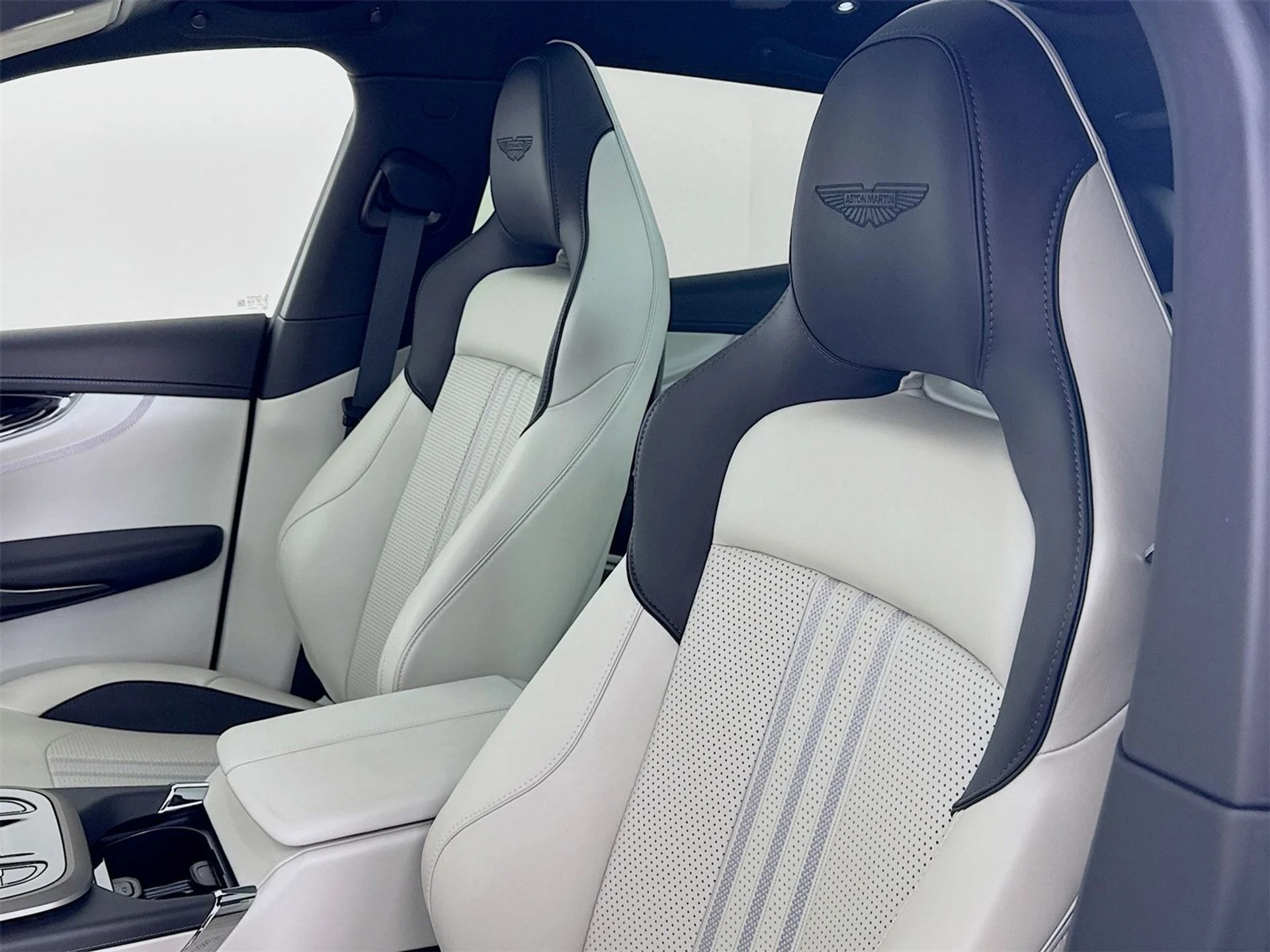 mph017_977764363_10949eee9b6eec61f951f2988850e279x_798989ae67