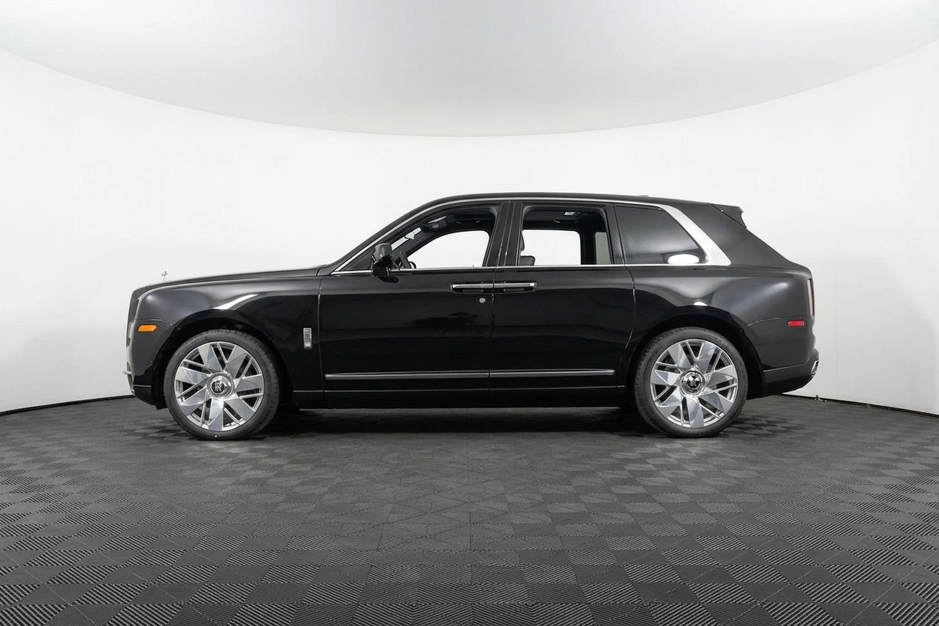 mph017_978562426_507889727_69ccdbe85079f6187bd8f33a_b117ced4d4