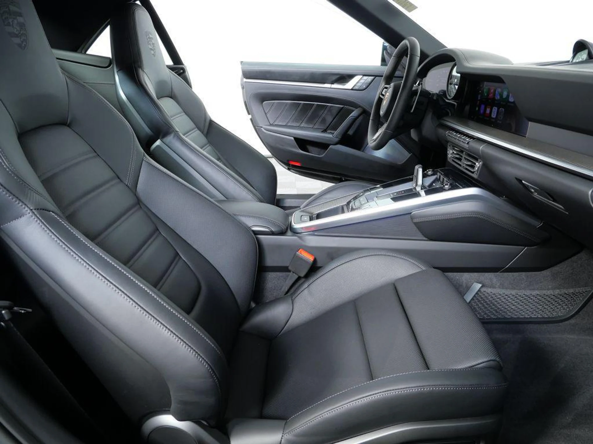 mph017_97925891_30_N6_Gdrwxlg6_Vyfv12qlv_Ymo3_OE_31ecfe1a19