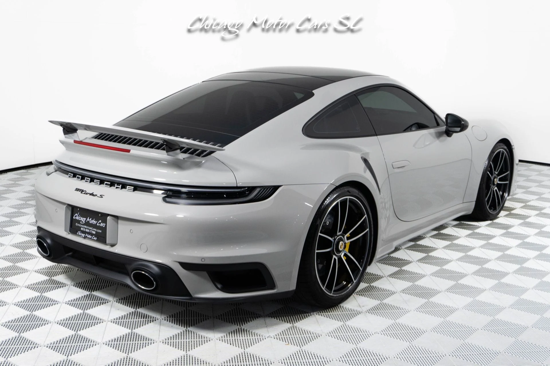 mph017_982489821_13540_p18_l_b381771237