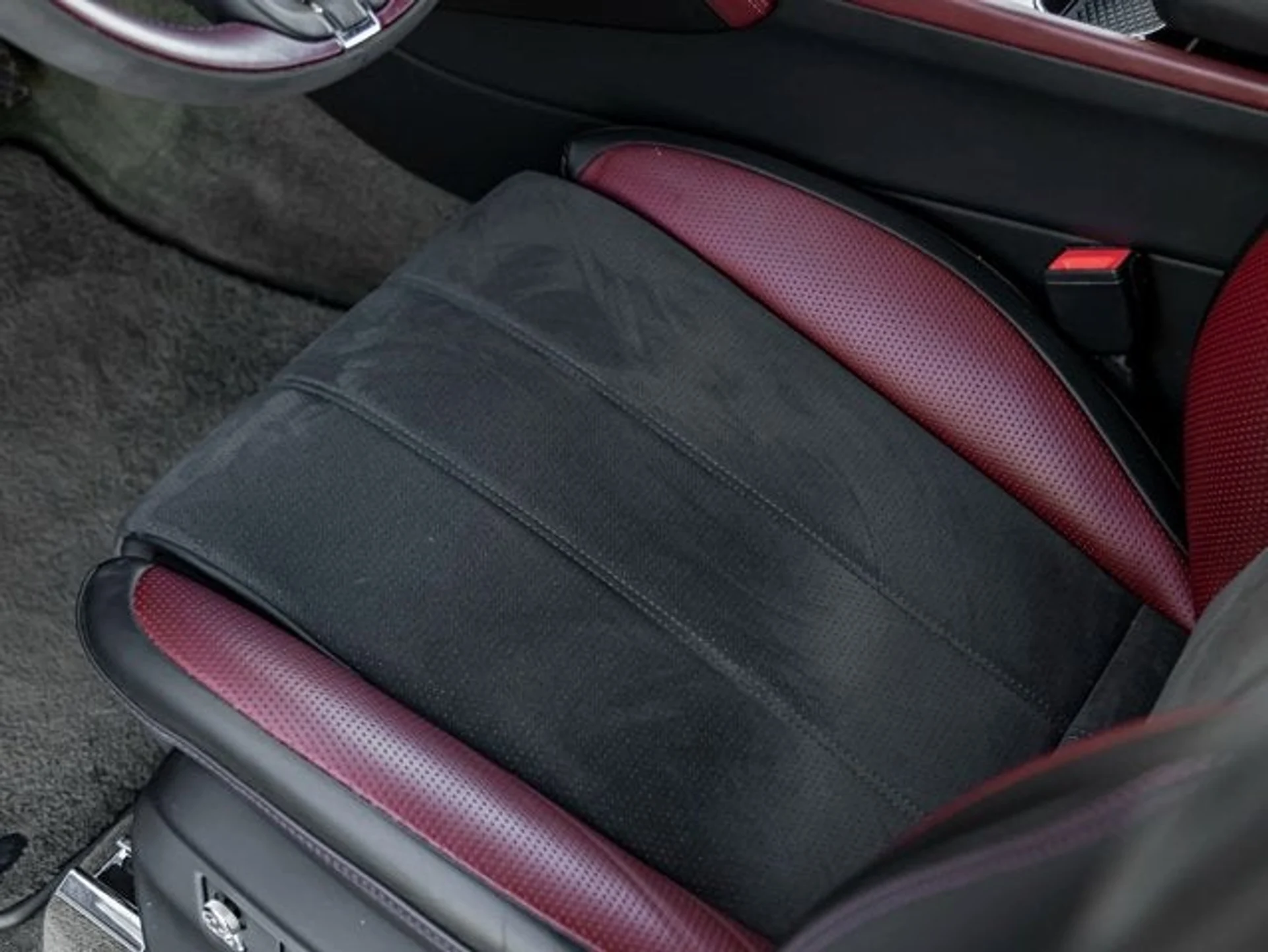 mph017_985288714_18_024b2f4565