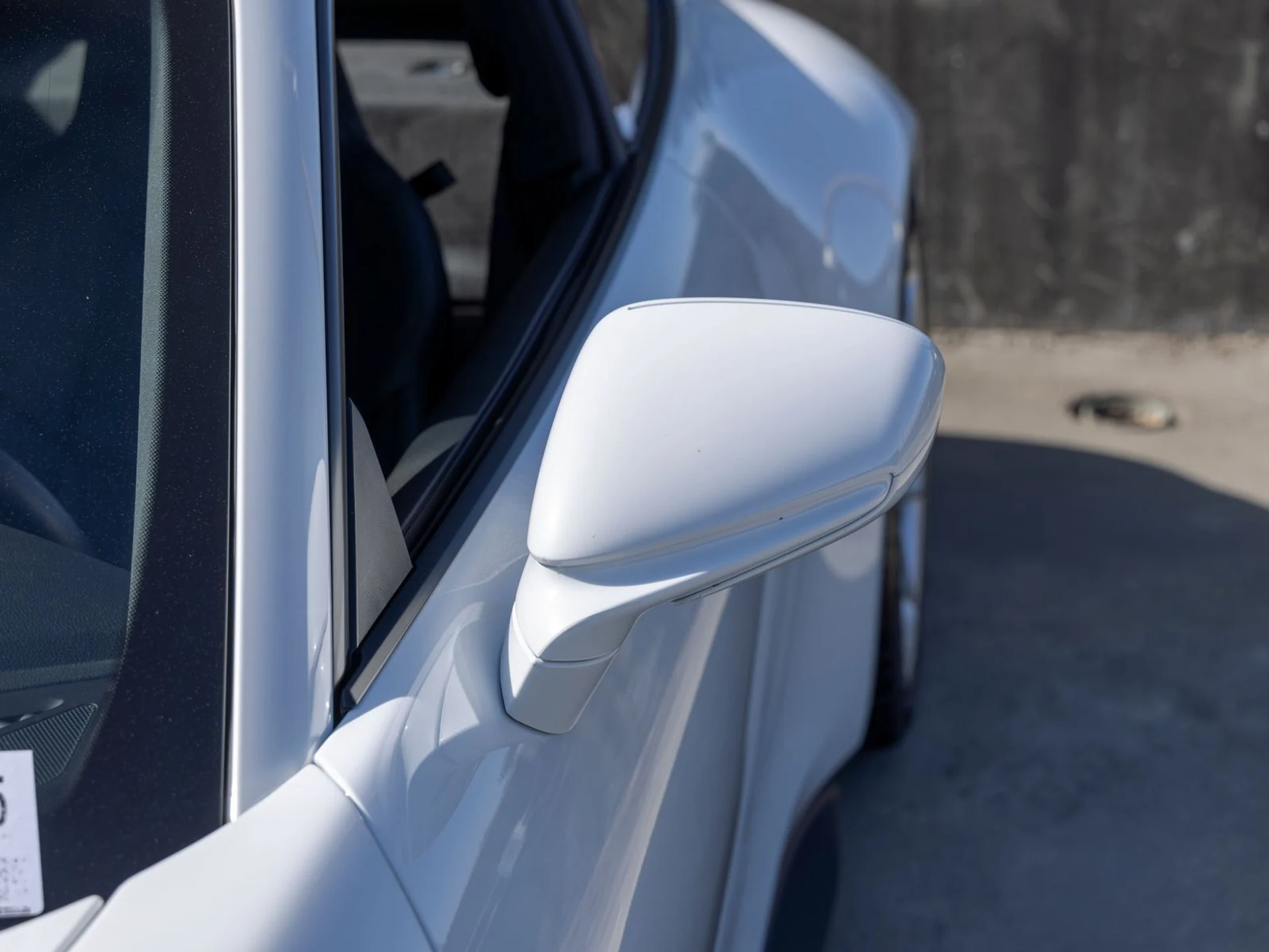 mph017_995622385_18_f6e9eaadc0