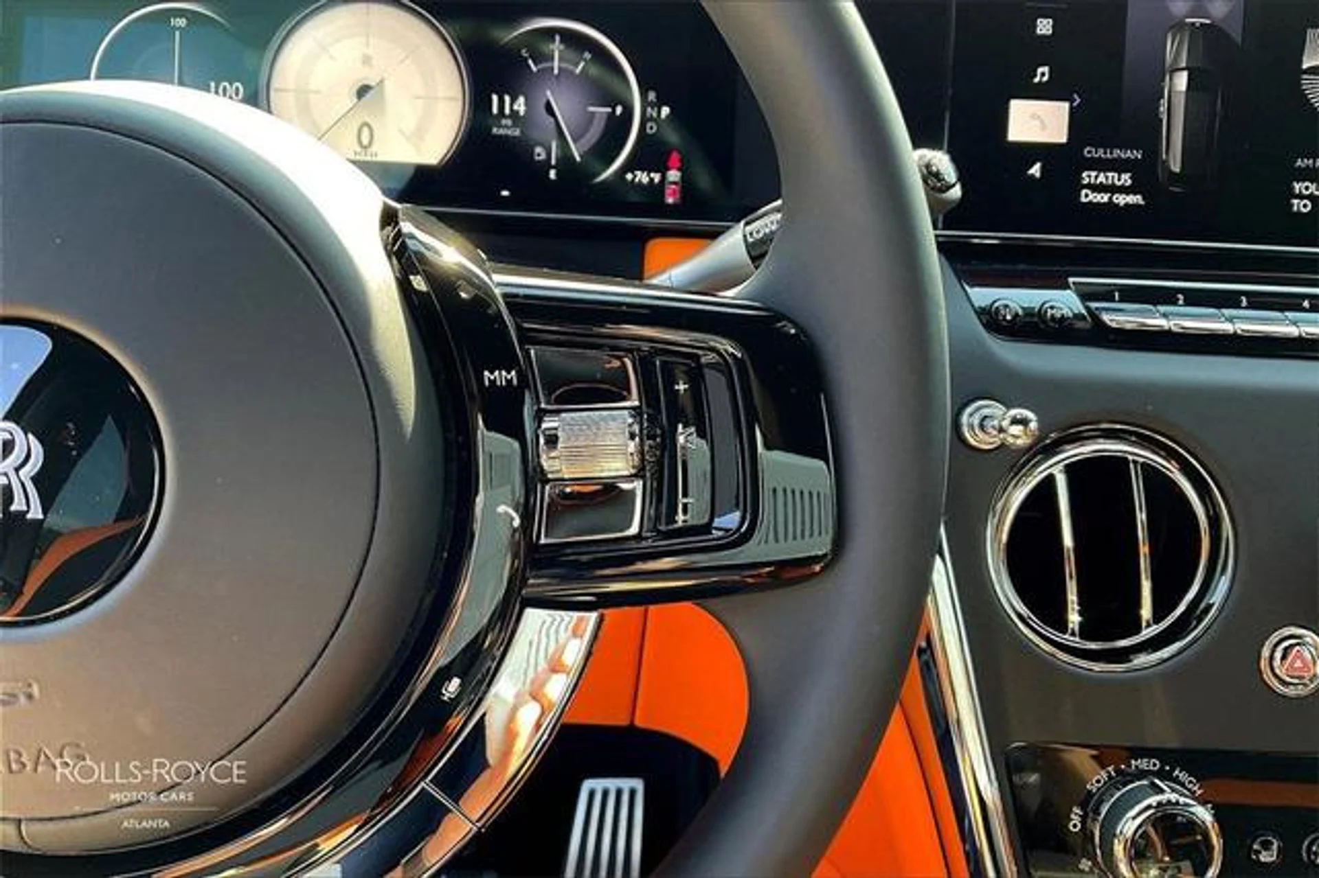 mph017_Si6_JD_Lam_Rv_GM_Mi_Wrk4_Rdhthaa_o_6aecff36d5