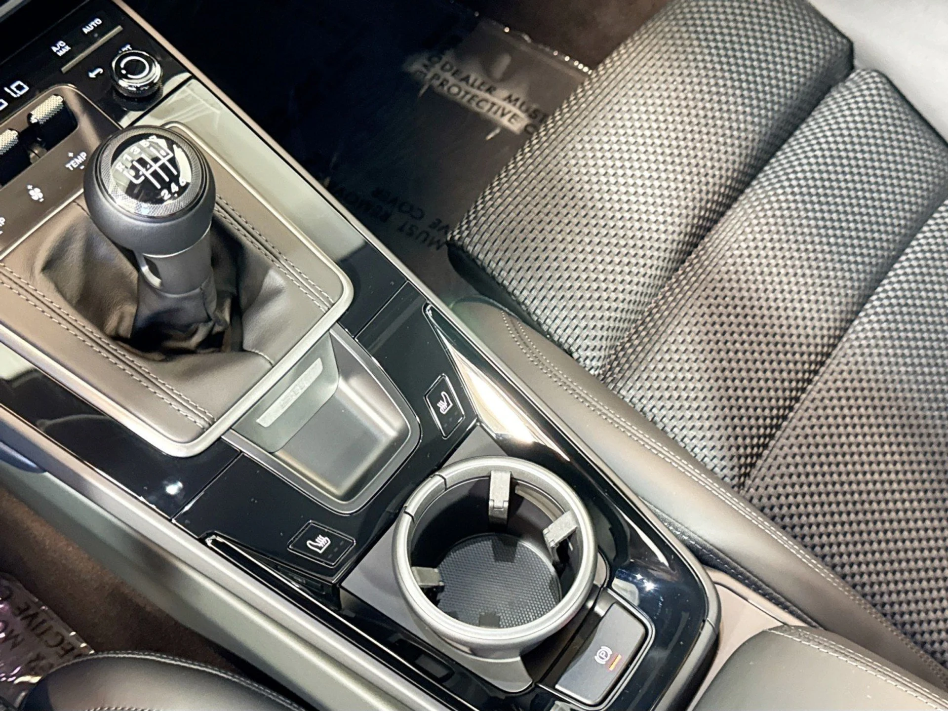 mph018_1000115014_2c179be559d2d910e420375bfd8f919d_4d6575f503