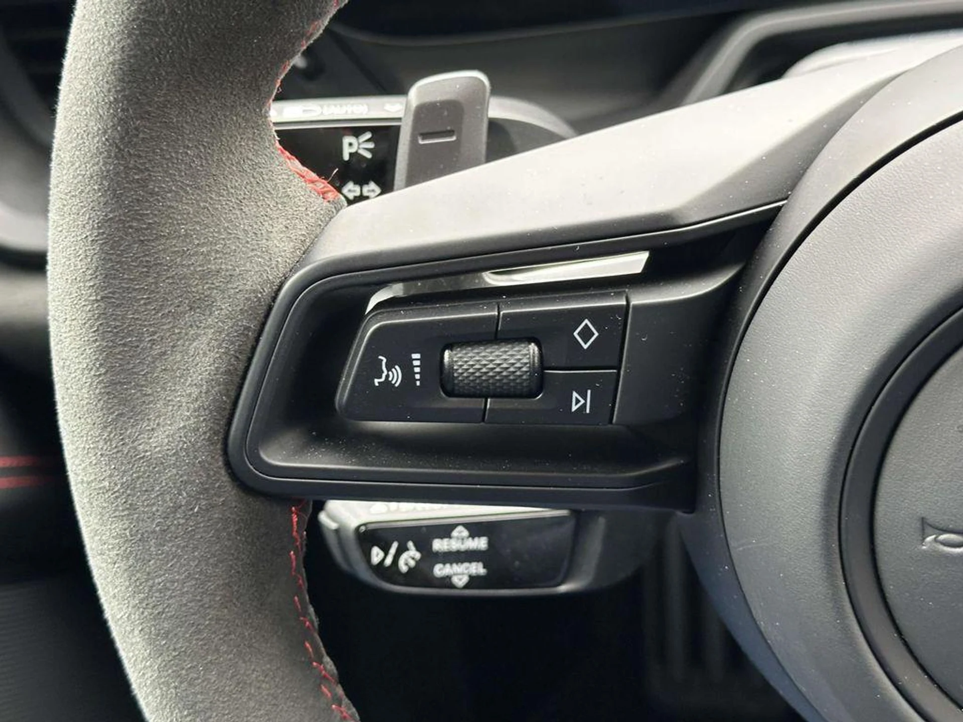 mph018_1003610251_ix_FG_7zw_Dcnf9k_SUZ_58z2_Y9rg9_QI_0391a1356c