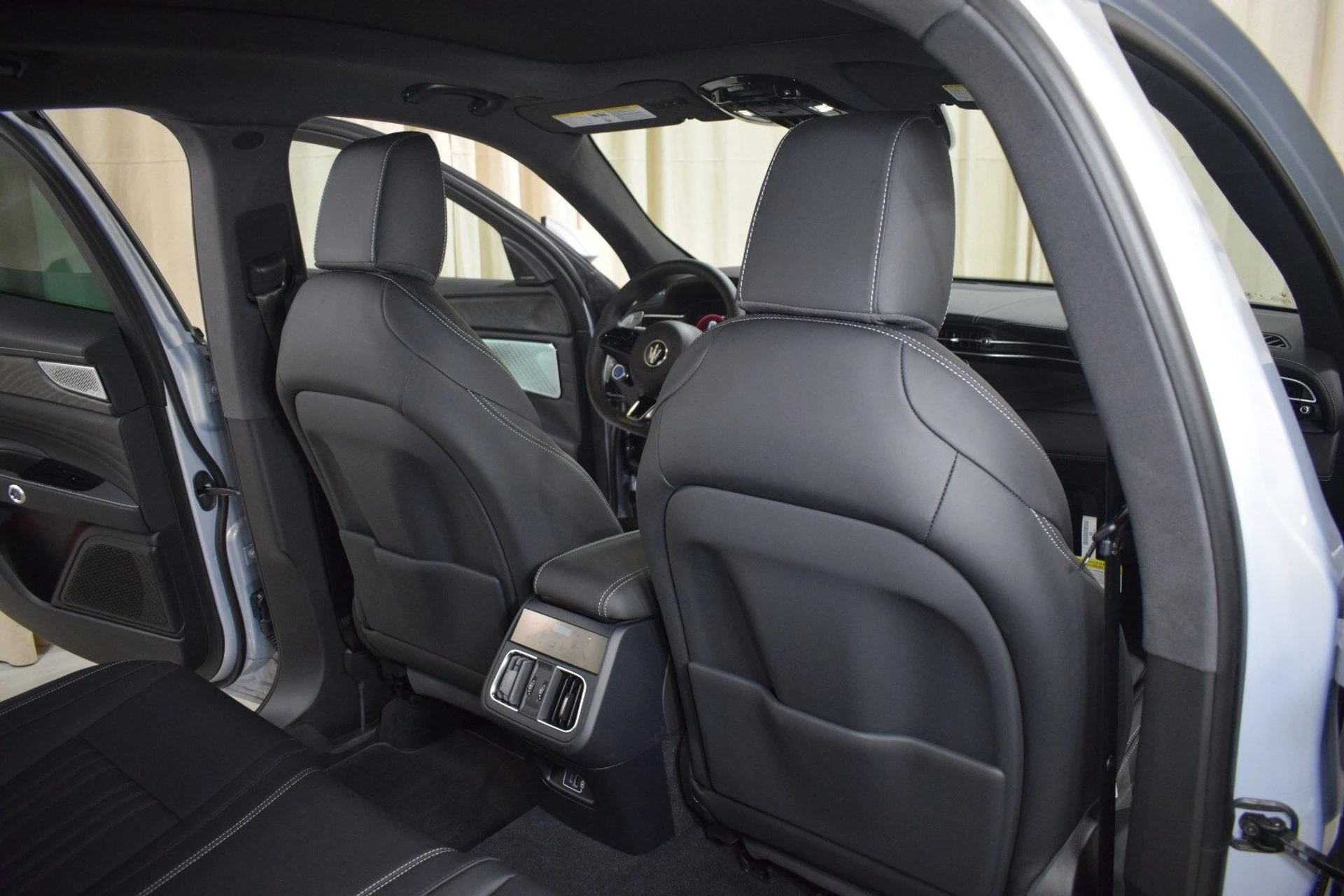 mph018_1006895521_1879e88d0cf3ab96d3fafc413ba6b76dx_e51585752b