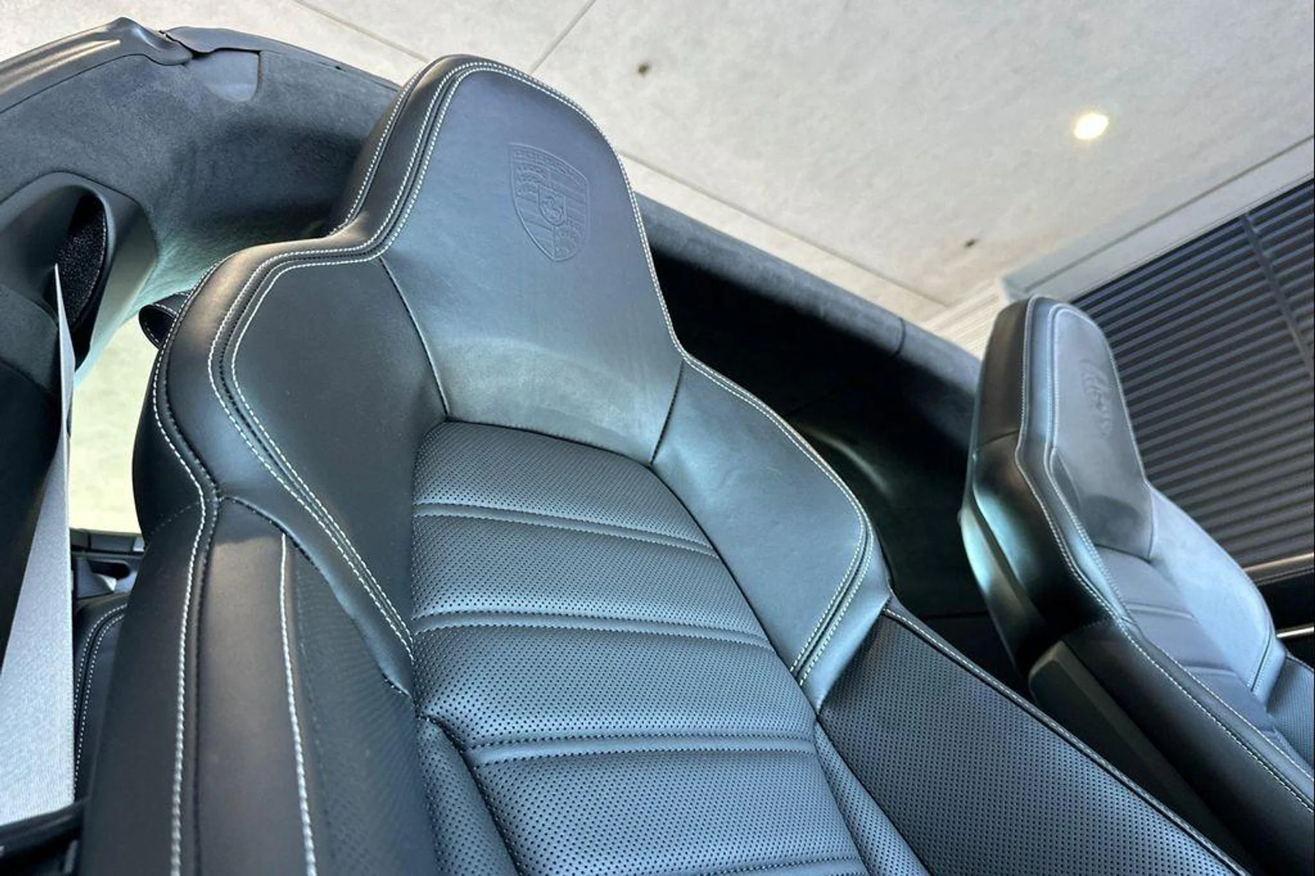 mph018_1009103621_Dy_Zyr_Rv_CI_Es_EDNYM_Ruuz01_H_a_Mc_0e287b8dd6