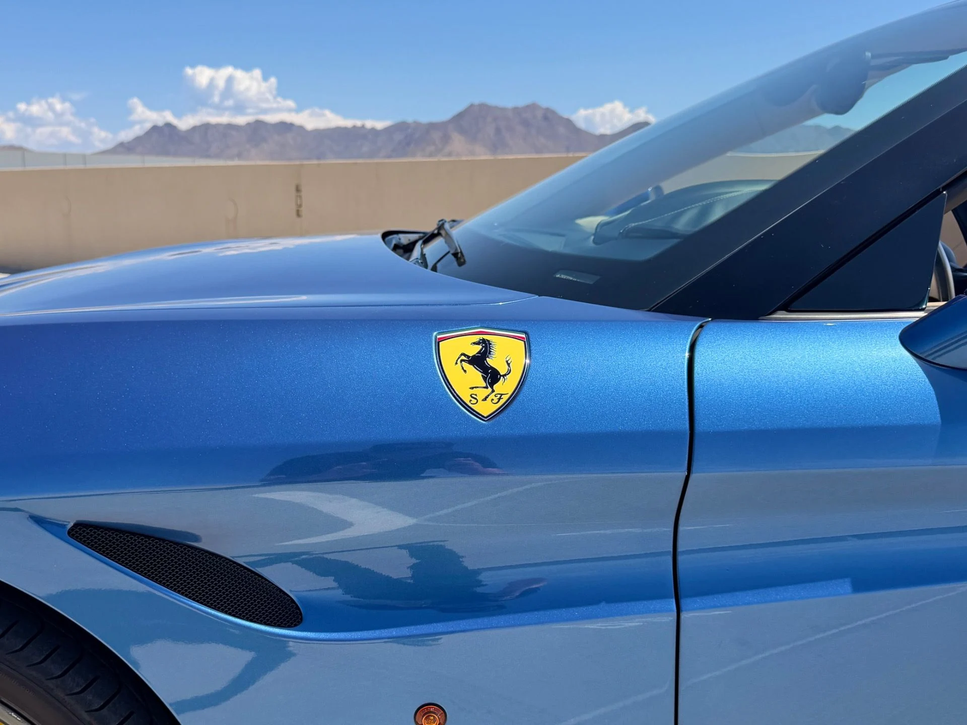 mph018_1013925332_Used_2015_Ferrari_California_T_1787790993_de404b56f3