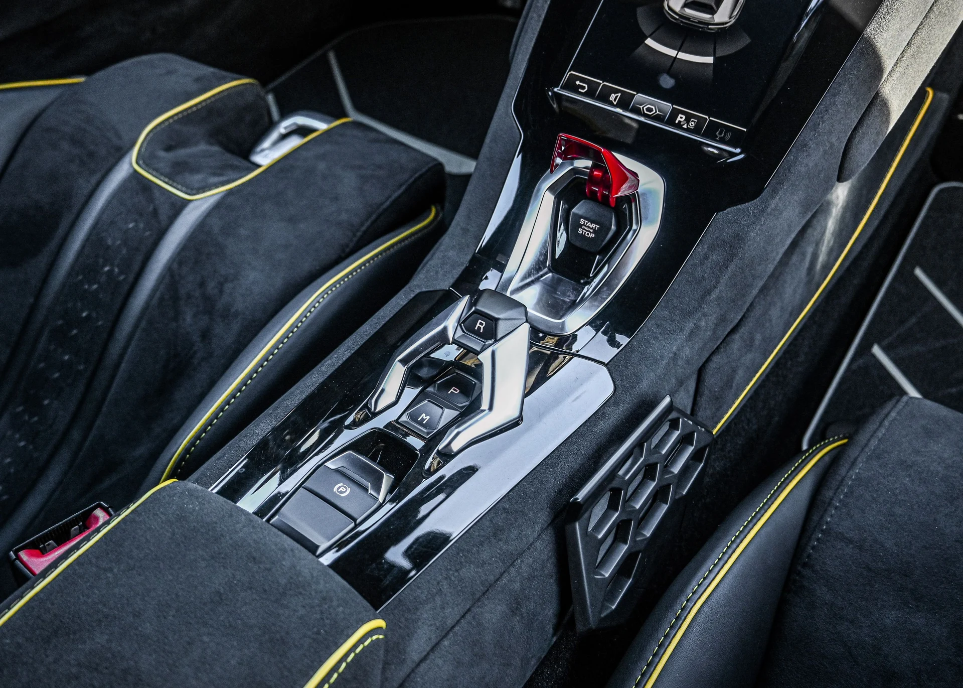 mph018_1018002267_de22f273_121d_47fa_b896_62ab8a68d519_04febd66fa