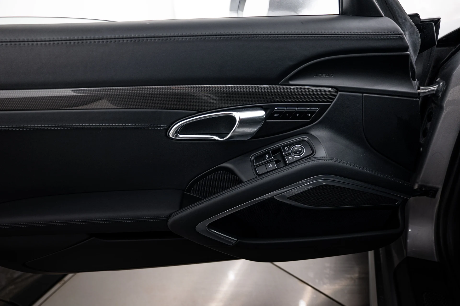 mph018_1018770631_1a2827e9bc72bbf03f03d921596f9e6c_bc3b77f0be