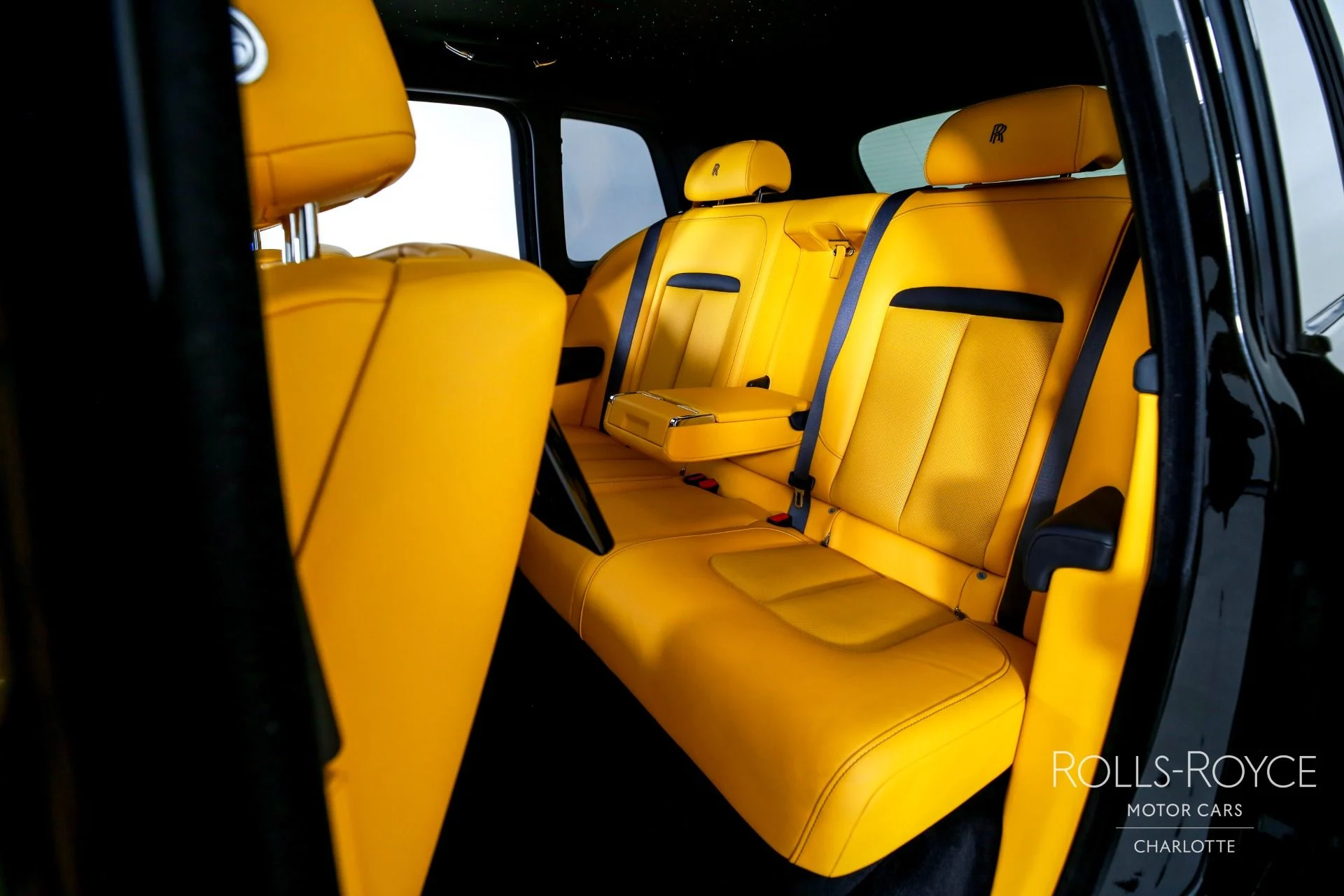 mph018_1020711626_Used_2024_Rolls_Royce_Cullinan_1764777967_3907dd44e9