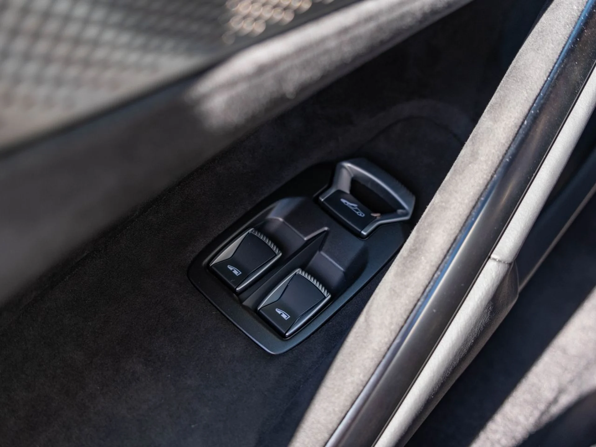 mph018_1026125433_977c4a1f8f503a3bf8230323f6923ce4x_58e1b845db