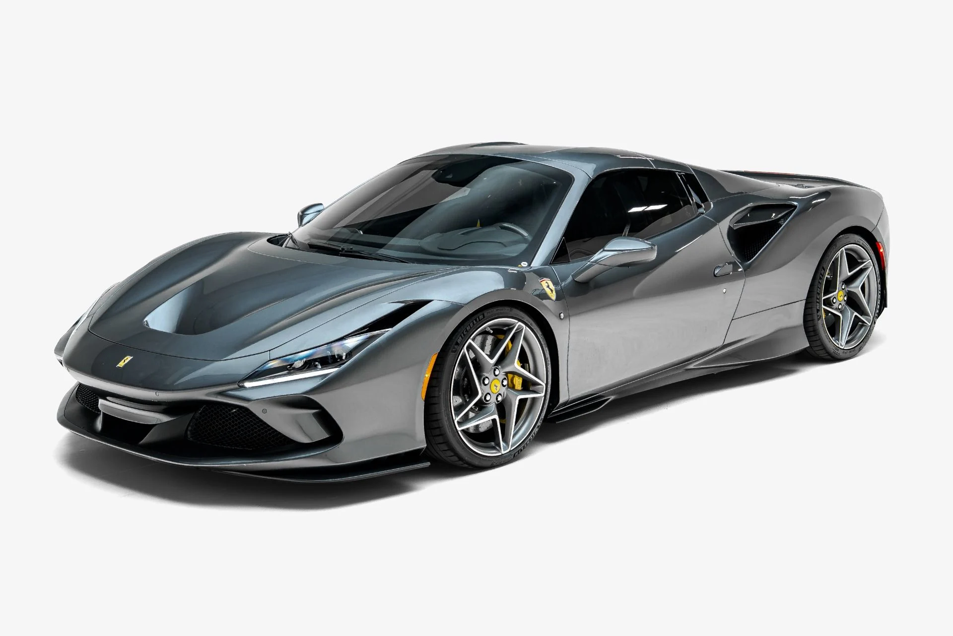 mph018_1038125099_Used_2022_Ferrari_F8_Spider_1788910600_6805ac130f