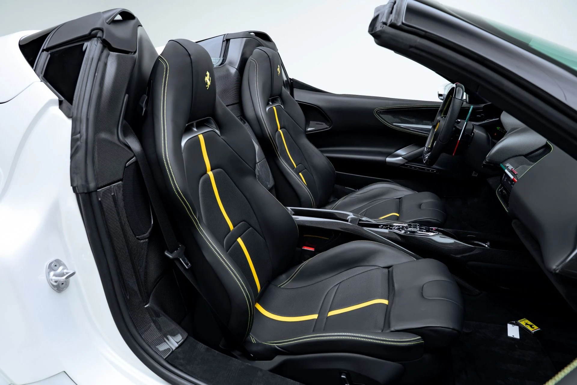 mph018_104090317_Used_2024_Ferrari_SF_90_Spider_1777485078_b7328a8ef6