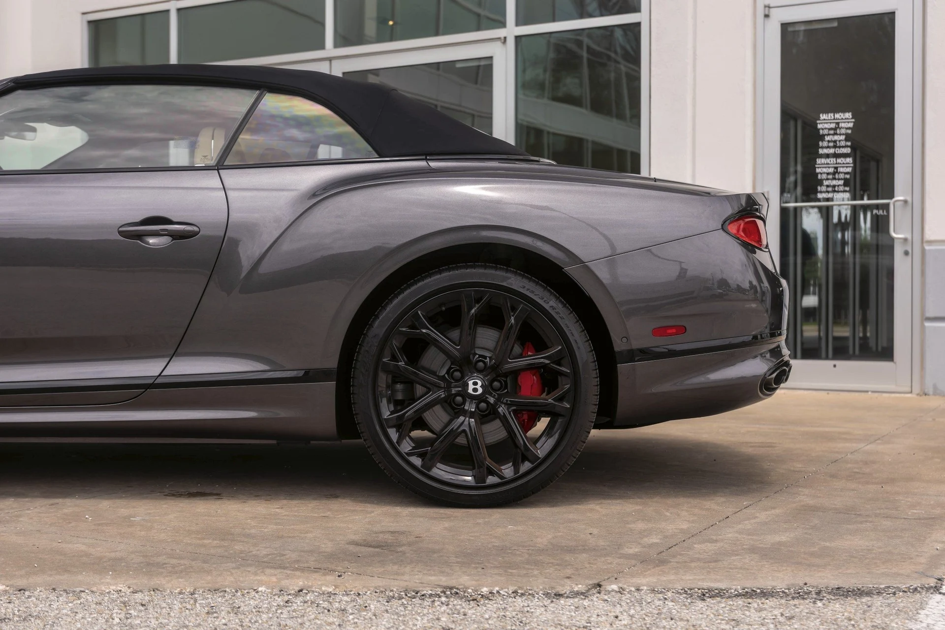 mph018_1051525920_Hi_Tech_Luxury_Imports_LLC_SCBDG_4_ZGXRC_016161_image_18_2655a70eec