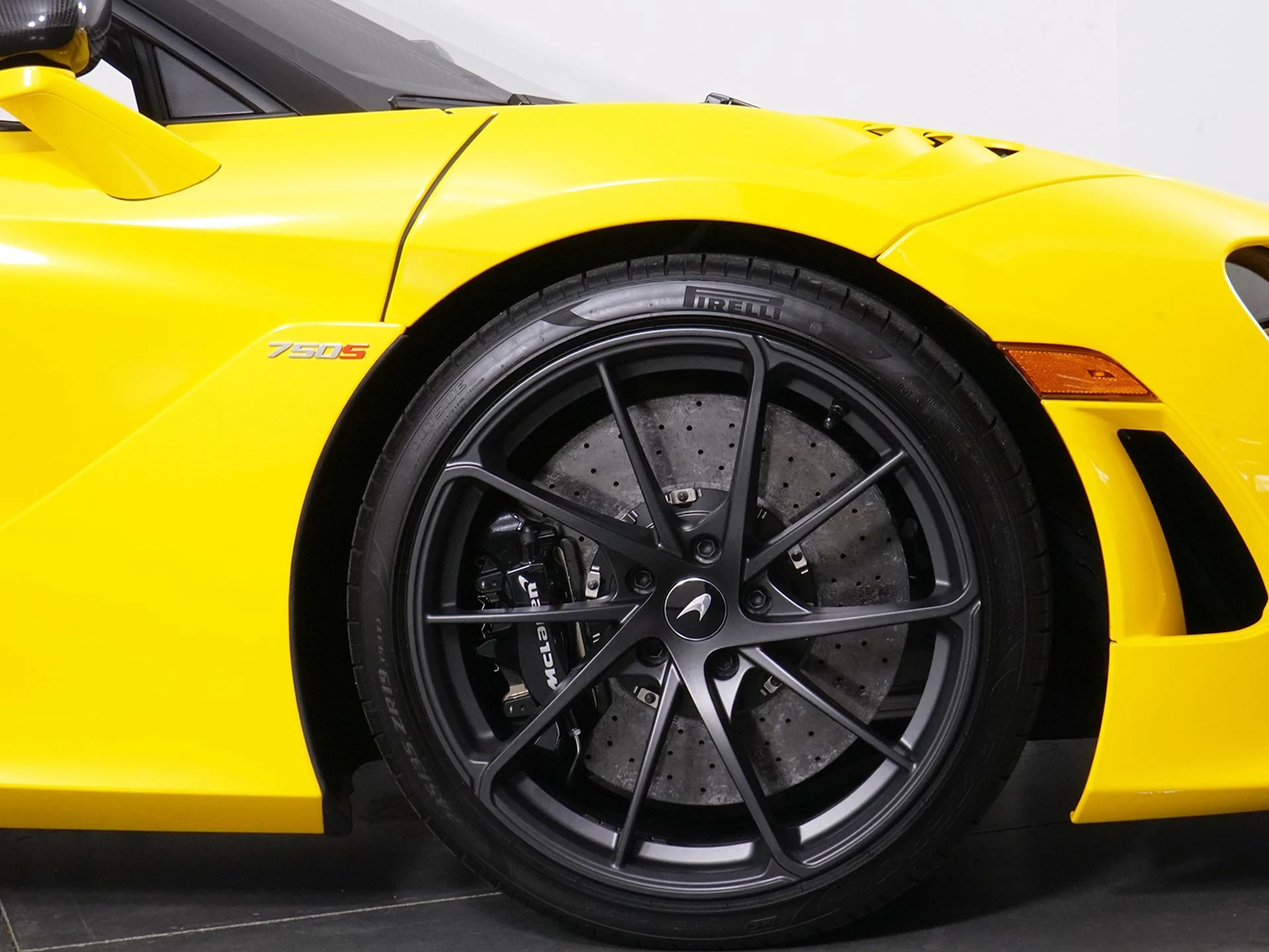 mph018_1058649387_257365ef99bb4cd4eec918b0b683c631x_09d92037a4