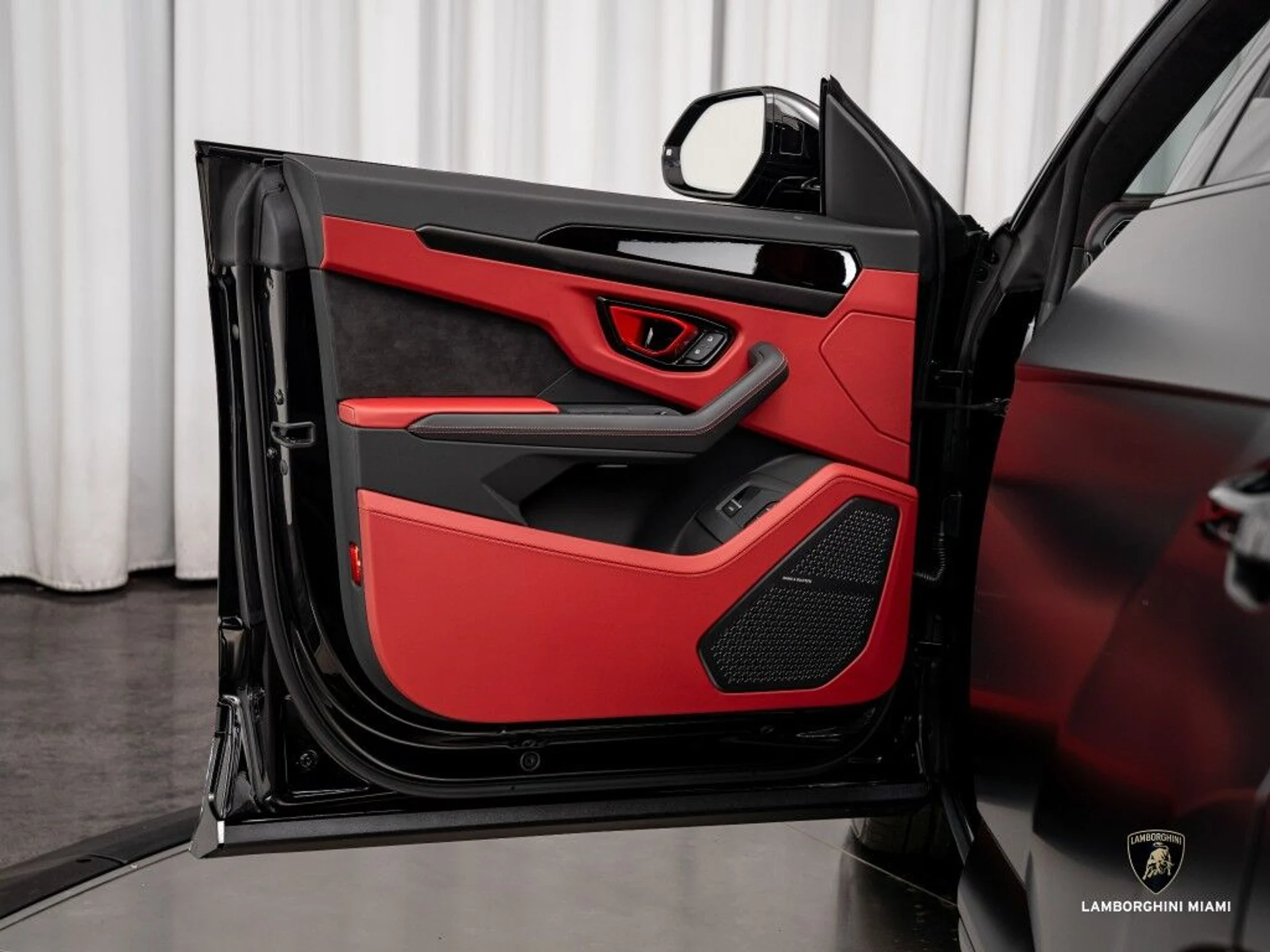 mph018_1069637848_d2b8b444f1e9bc91b541080e586ccaaa_273695822b