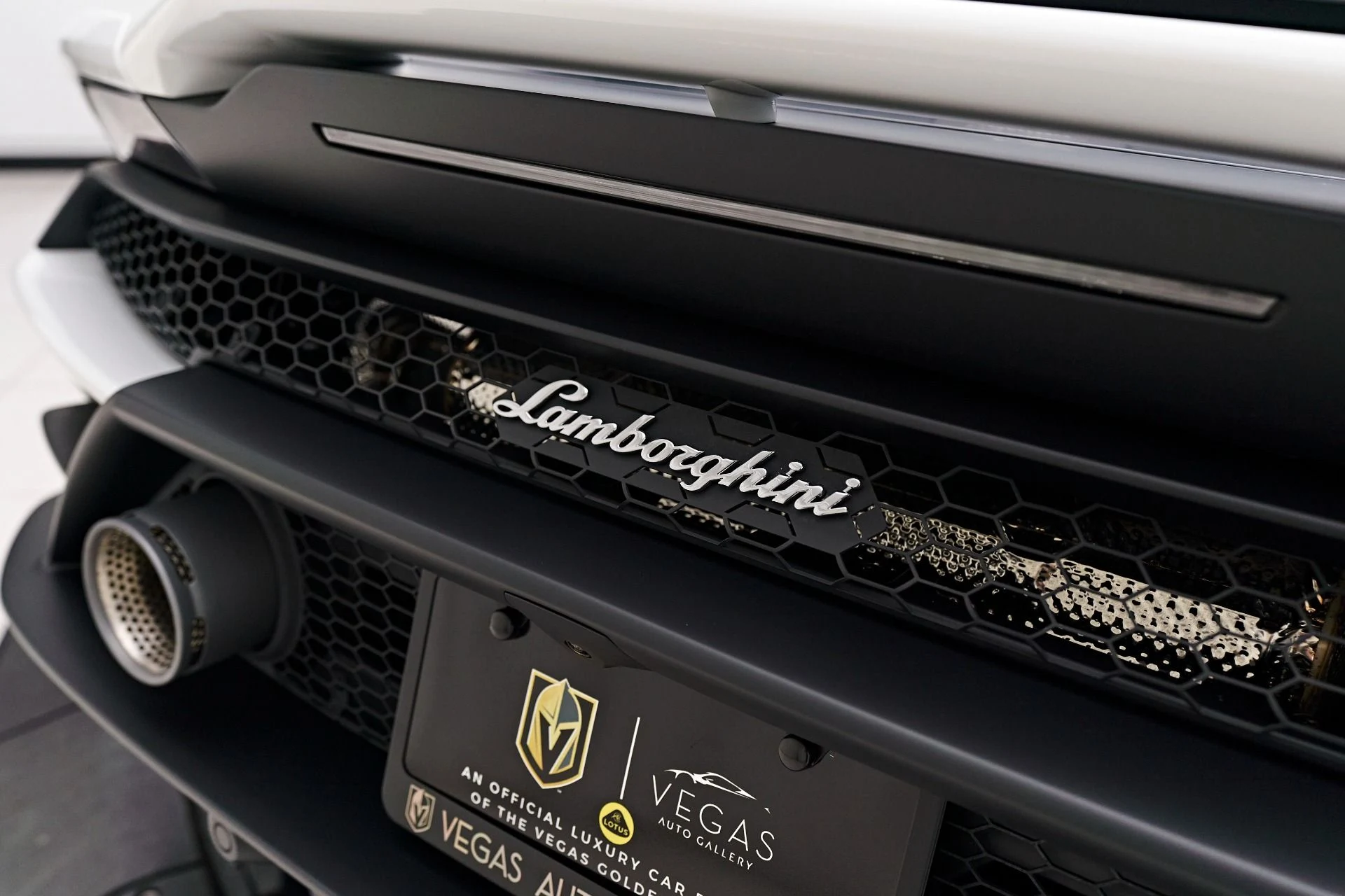 mph018_107330299_Used_2023_Lamborghini_Huracan_Sterrato_Base_1708481025_497fc257c0