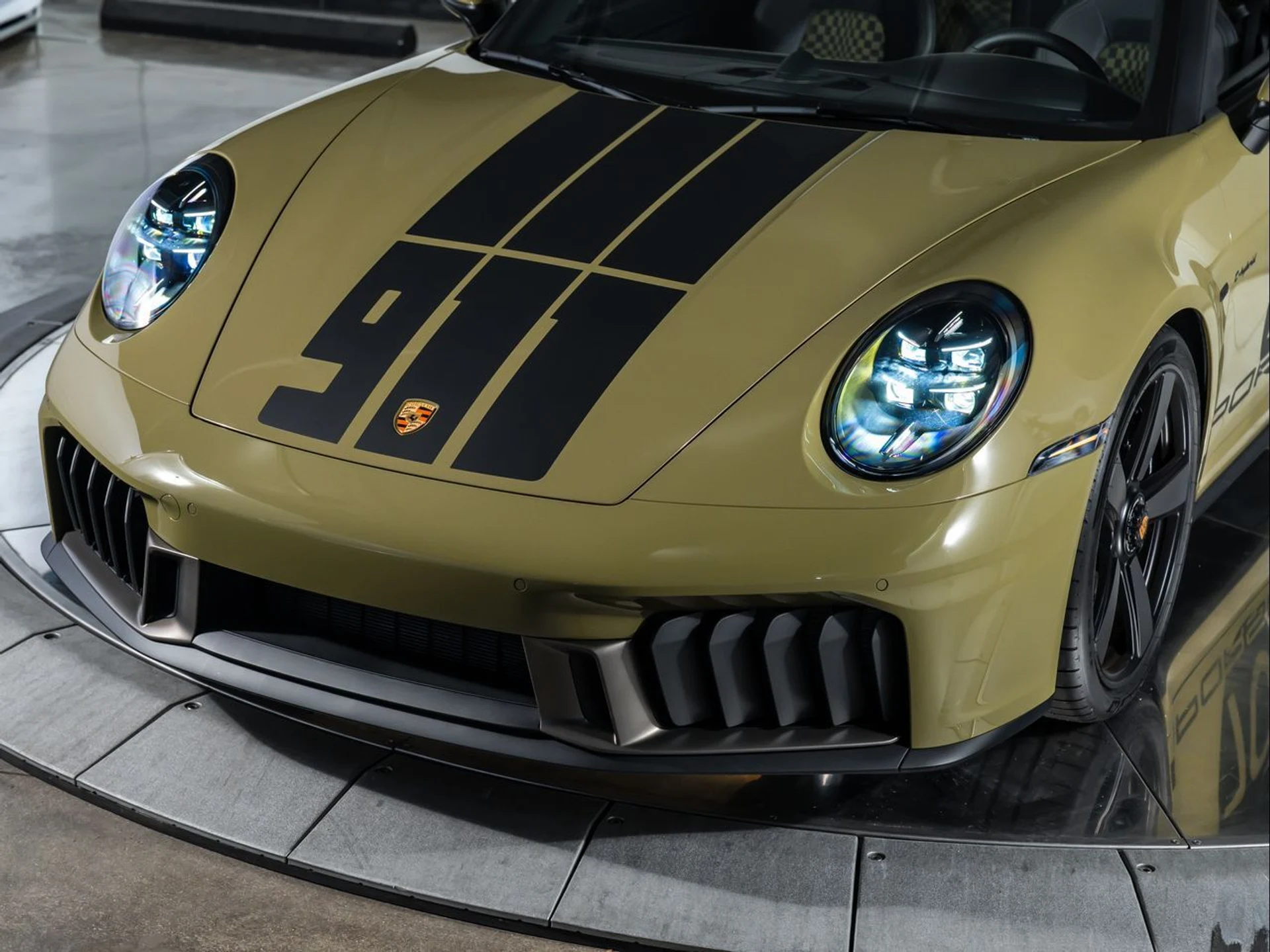 mph018_1073439505_9eb11fc8d2990ac70619e6751b6d96ec_e1eb57912e