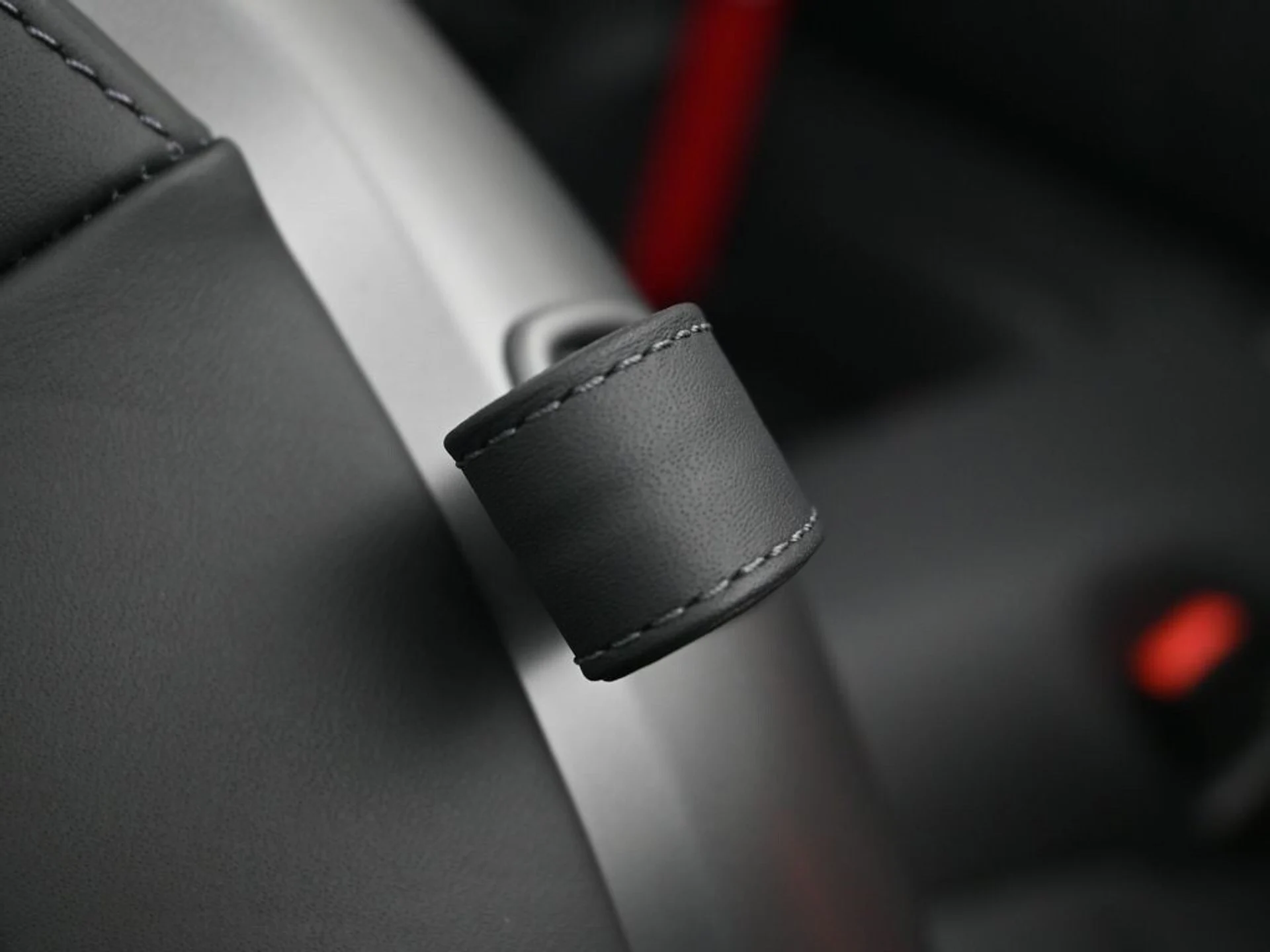 mph018_1075022406_8b3058464b3725a4cda9d168eac29642x_7d3ecf6af2