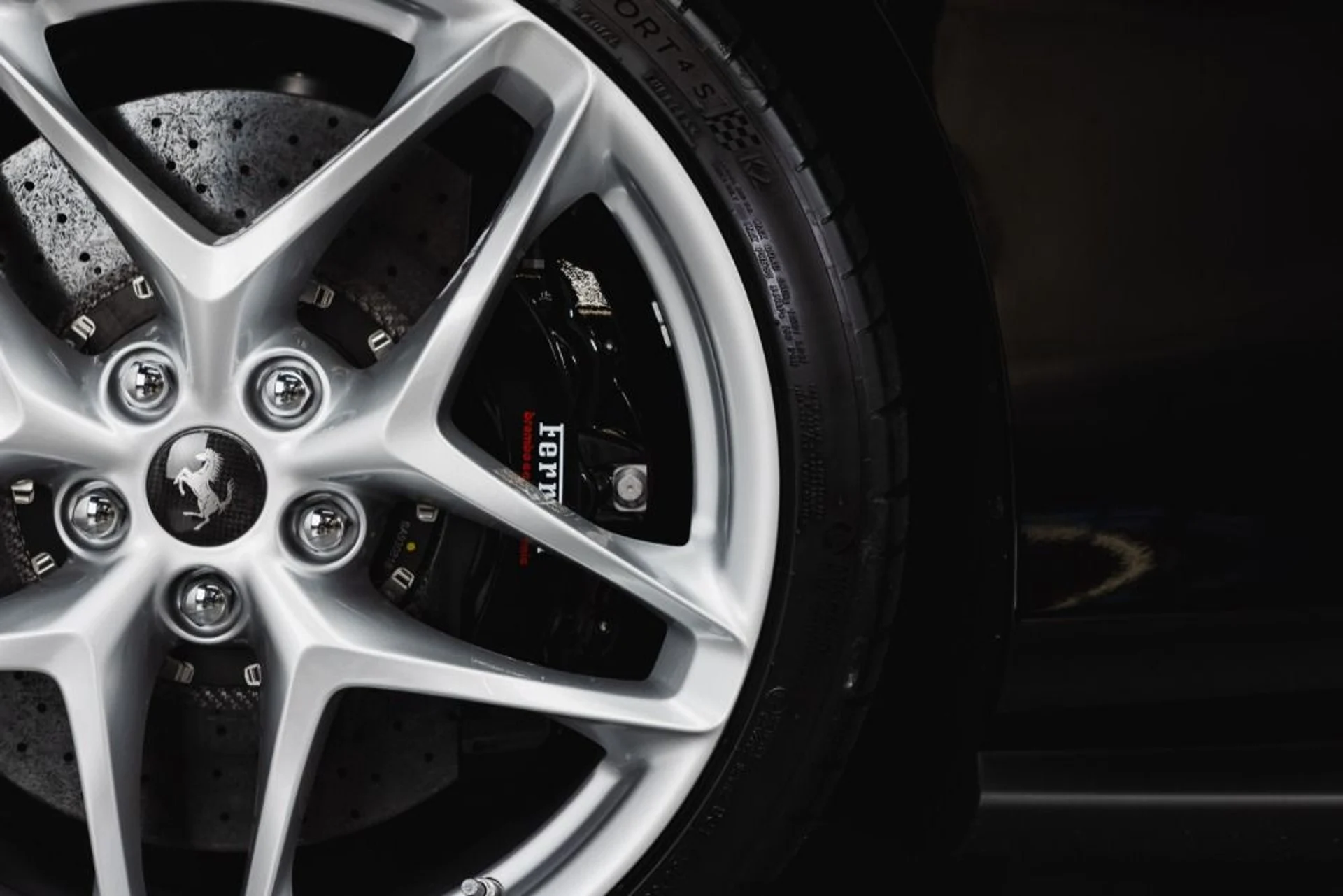 mph018_1078028638_Used_2024_Ferrari_Roma_Spider_3f3606c2c0