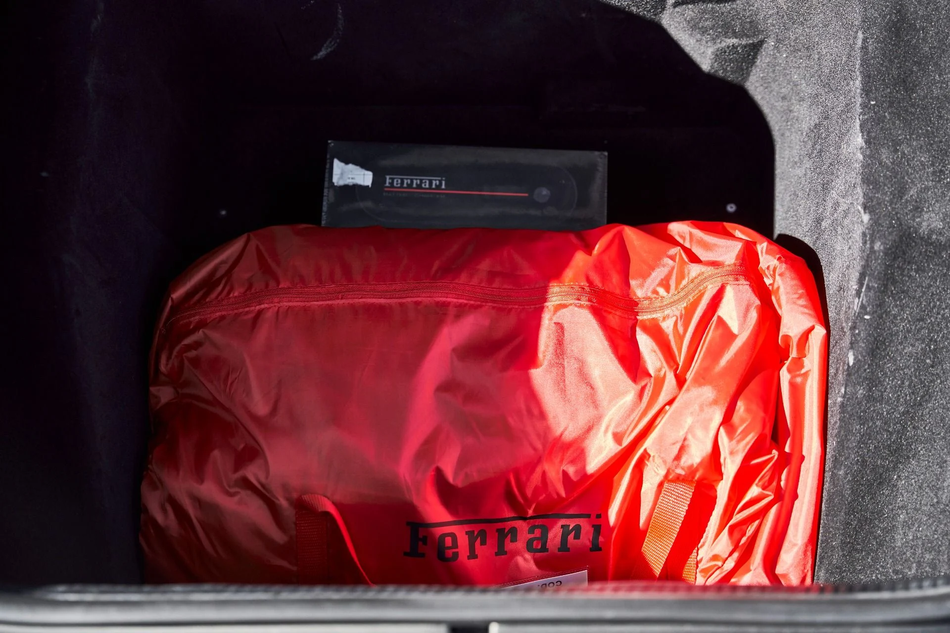 mph018_1079997596_Used_2022_Ferrari_F8_Spider_Base_1768868387_efcfefc67c